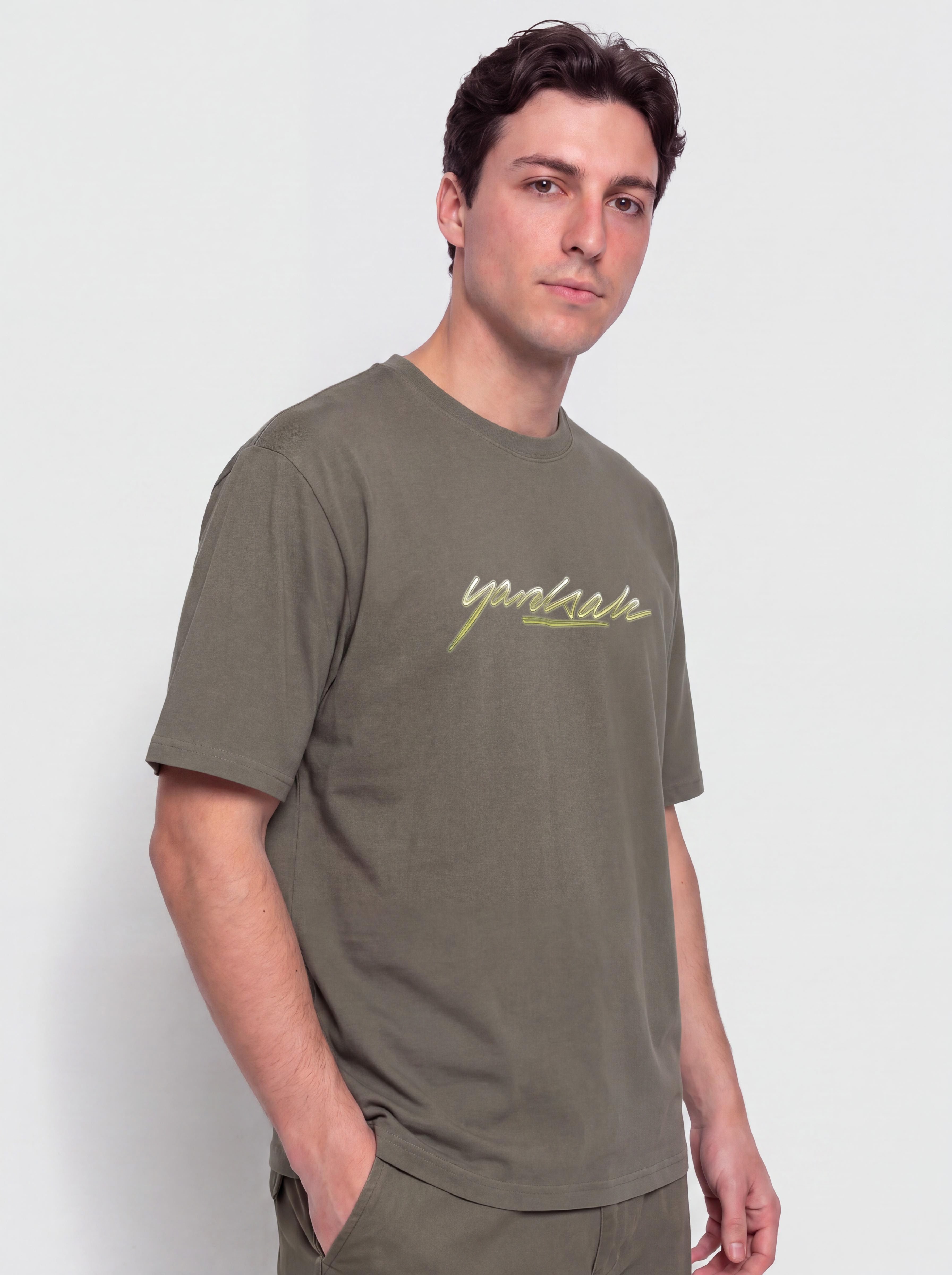 Yardsale Washed Script T-Shirt (sand)