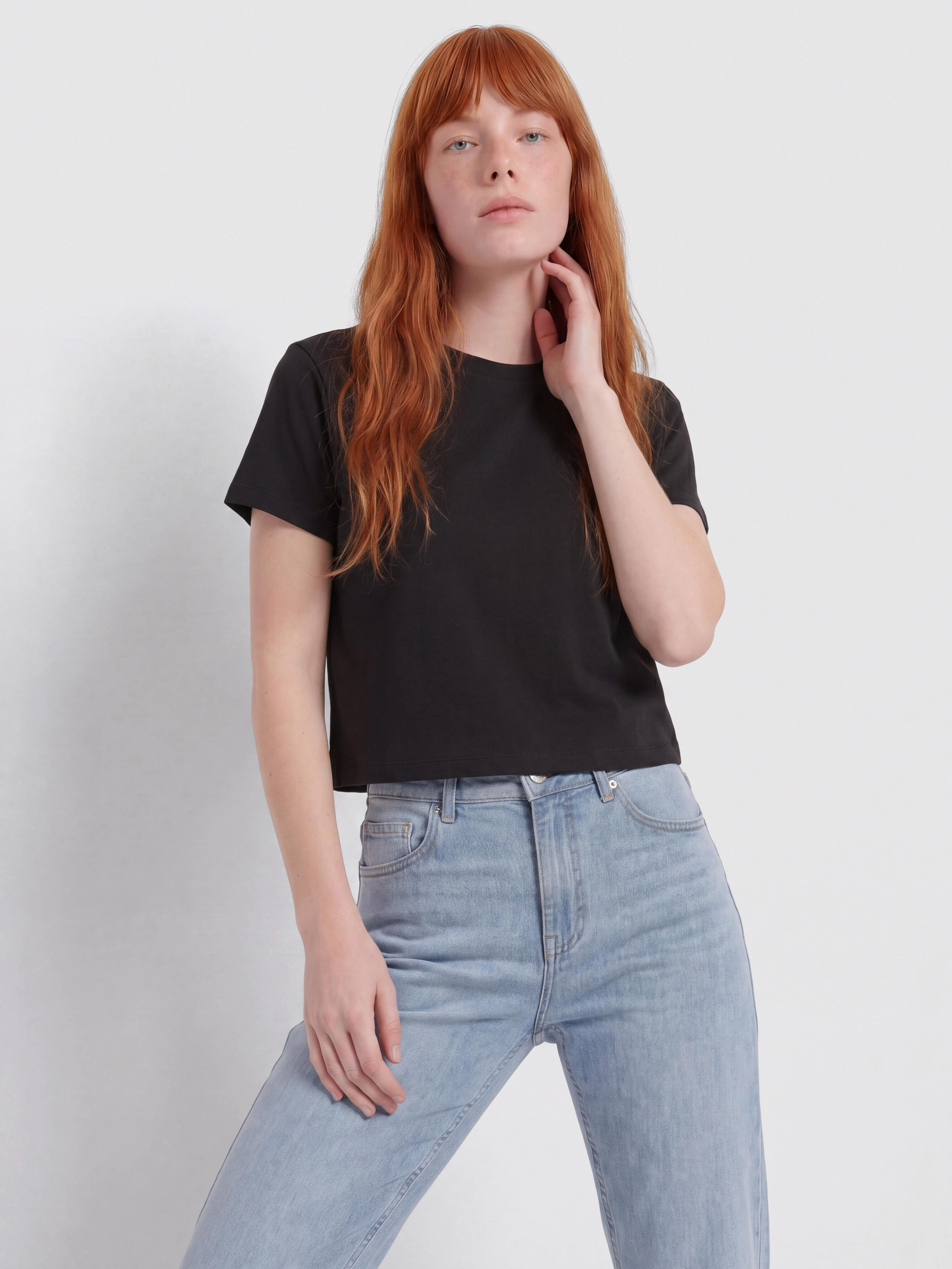 Vans T-Shirt Salton Crew Wmn (black)