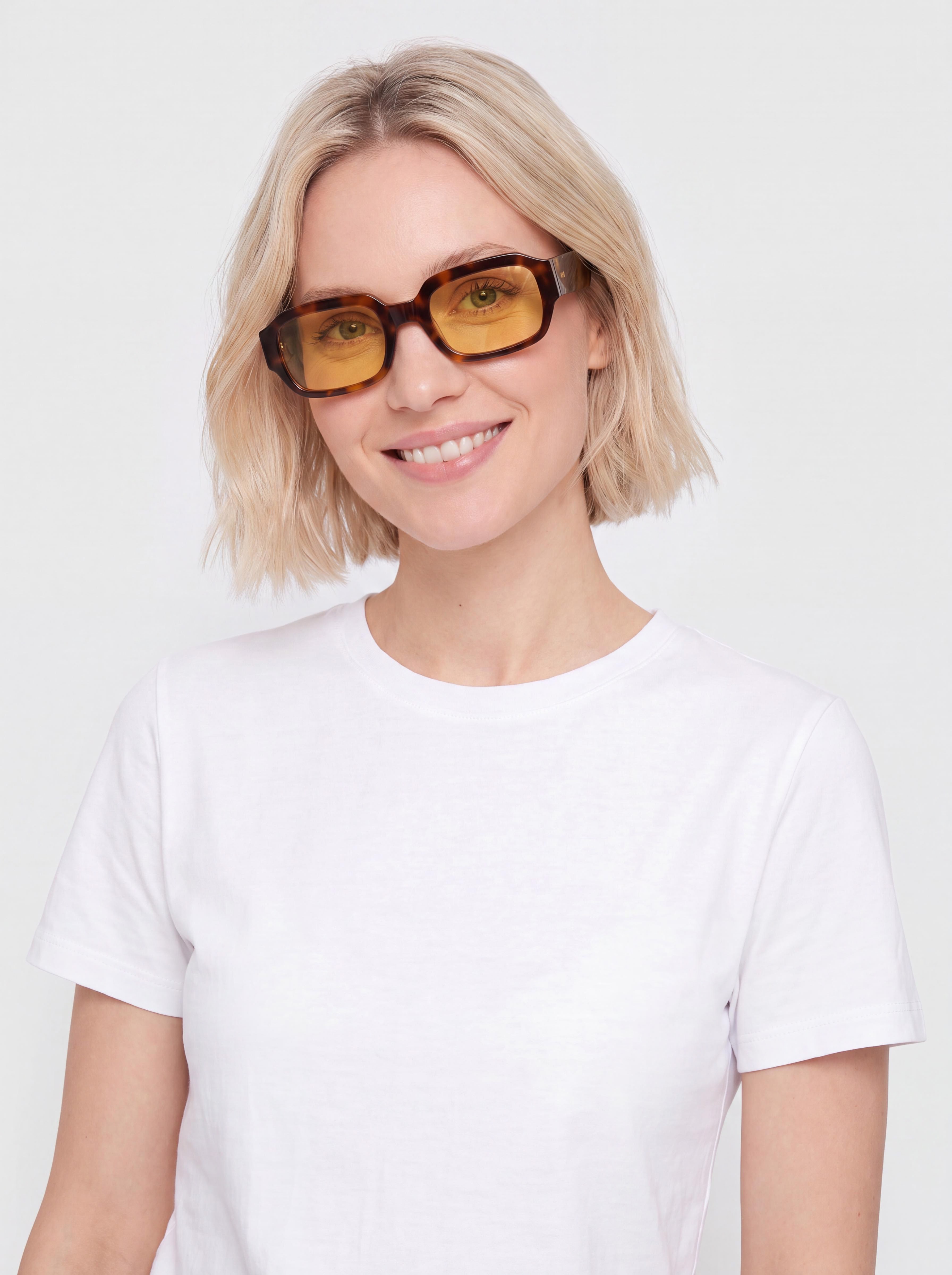 MessyWeekend Sonnenbrille Downey (tortoise/yellow)