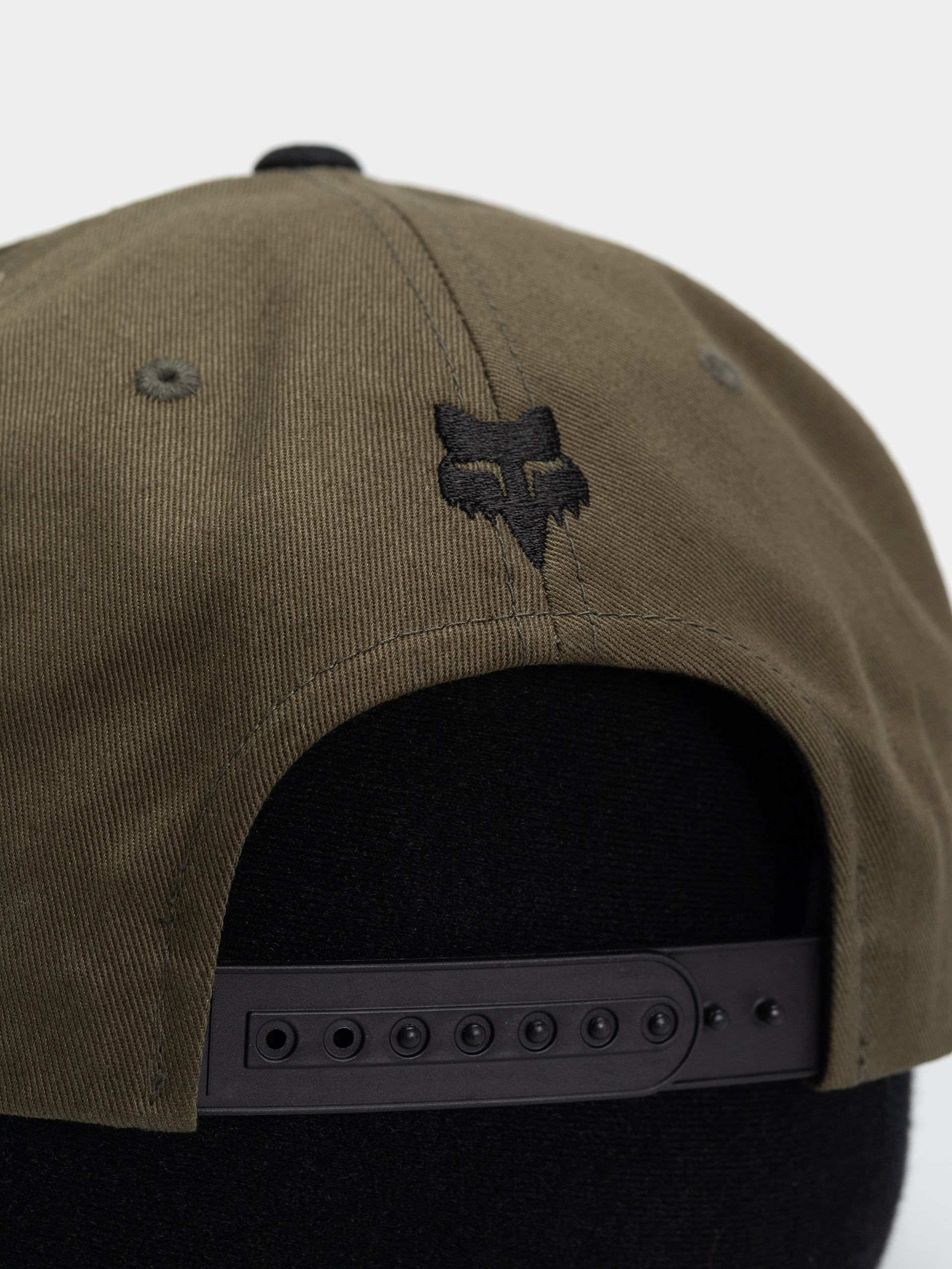 Fox Cap Warped Snapback (olive green)