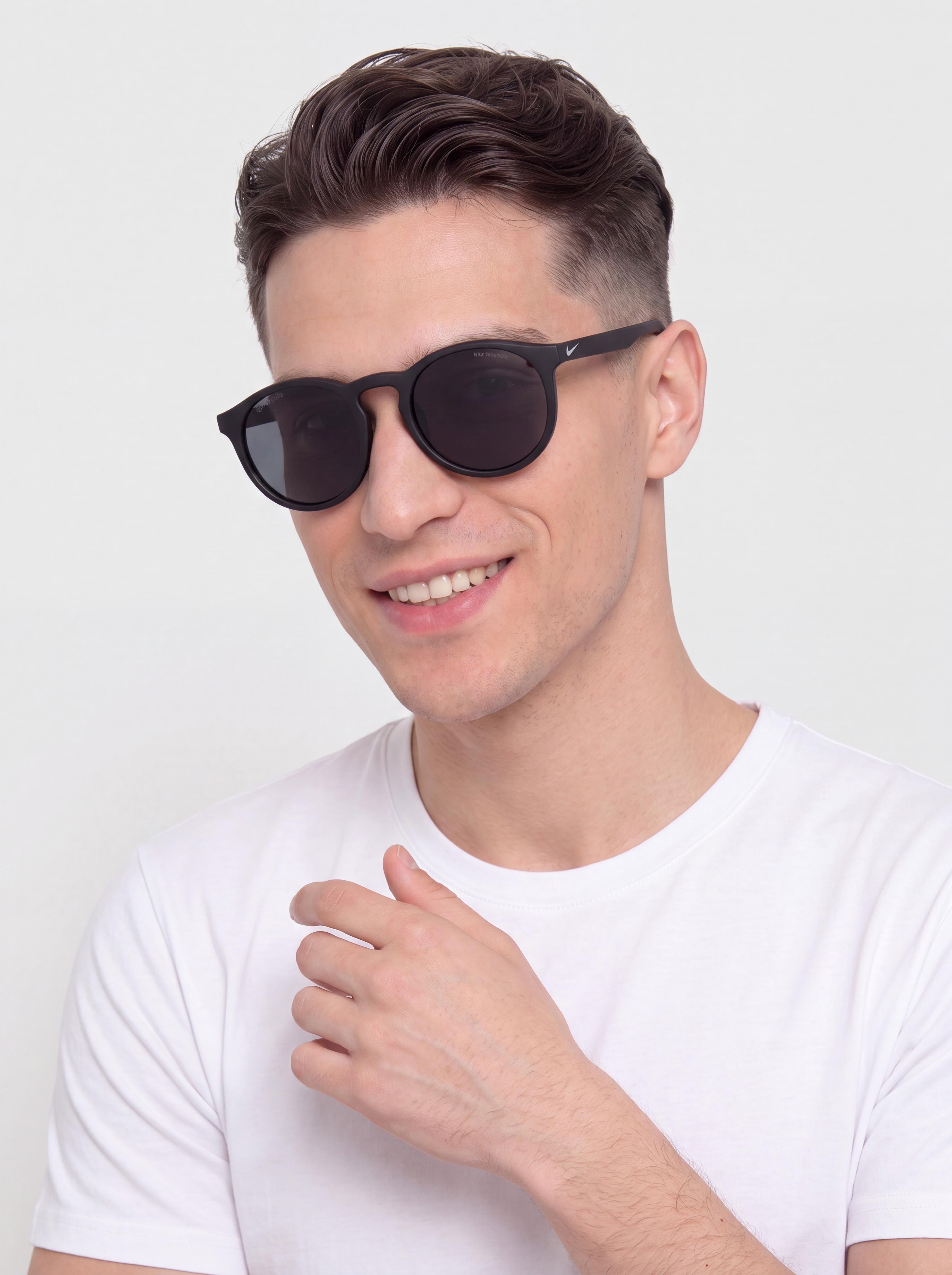 Nike SB Sonnenbrille Swerve P