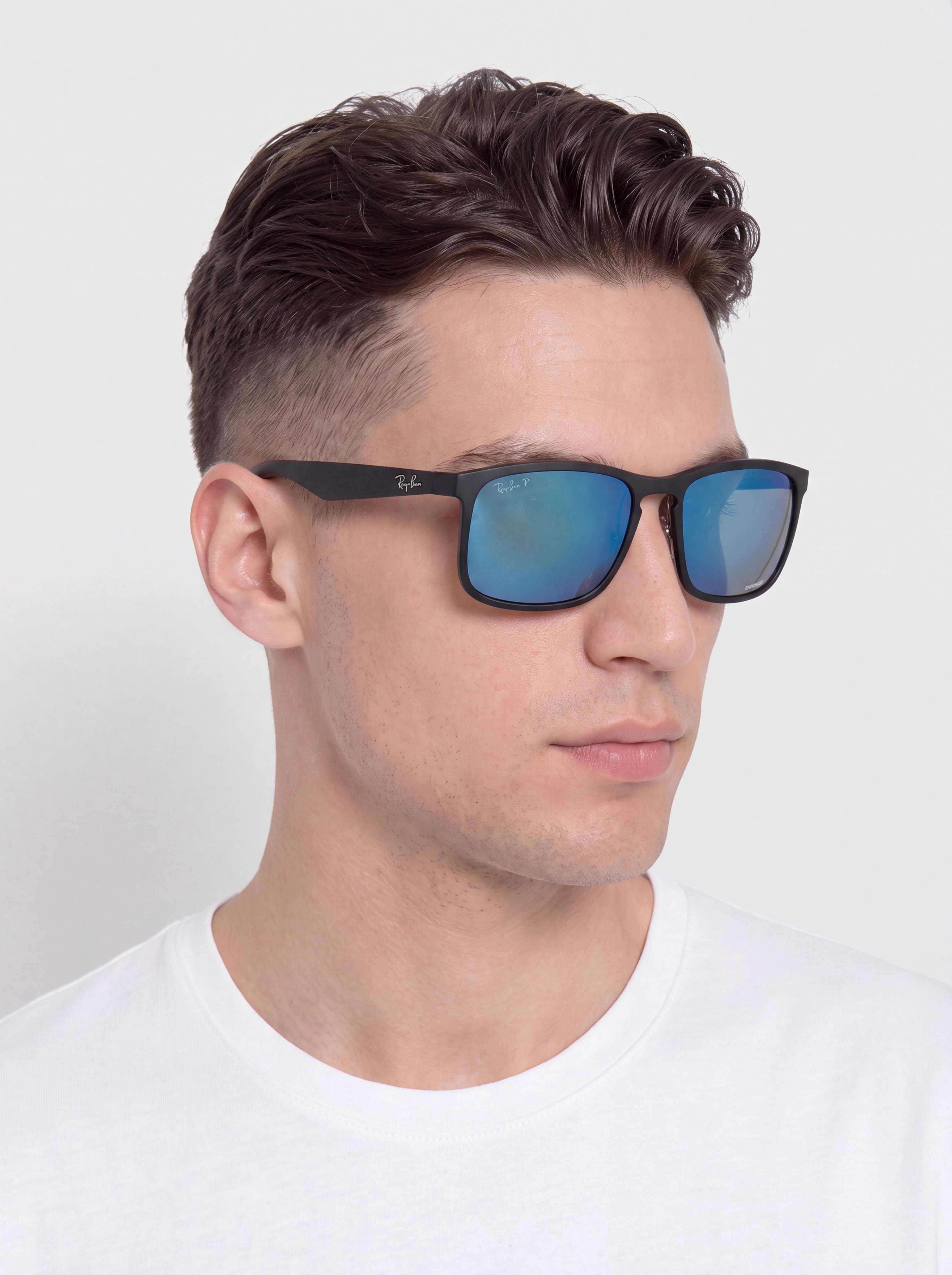 Ray-Ban Rb4264 Polarized Sonnenbrille (matowy czarny/blue polarized)