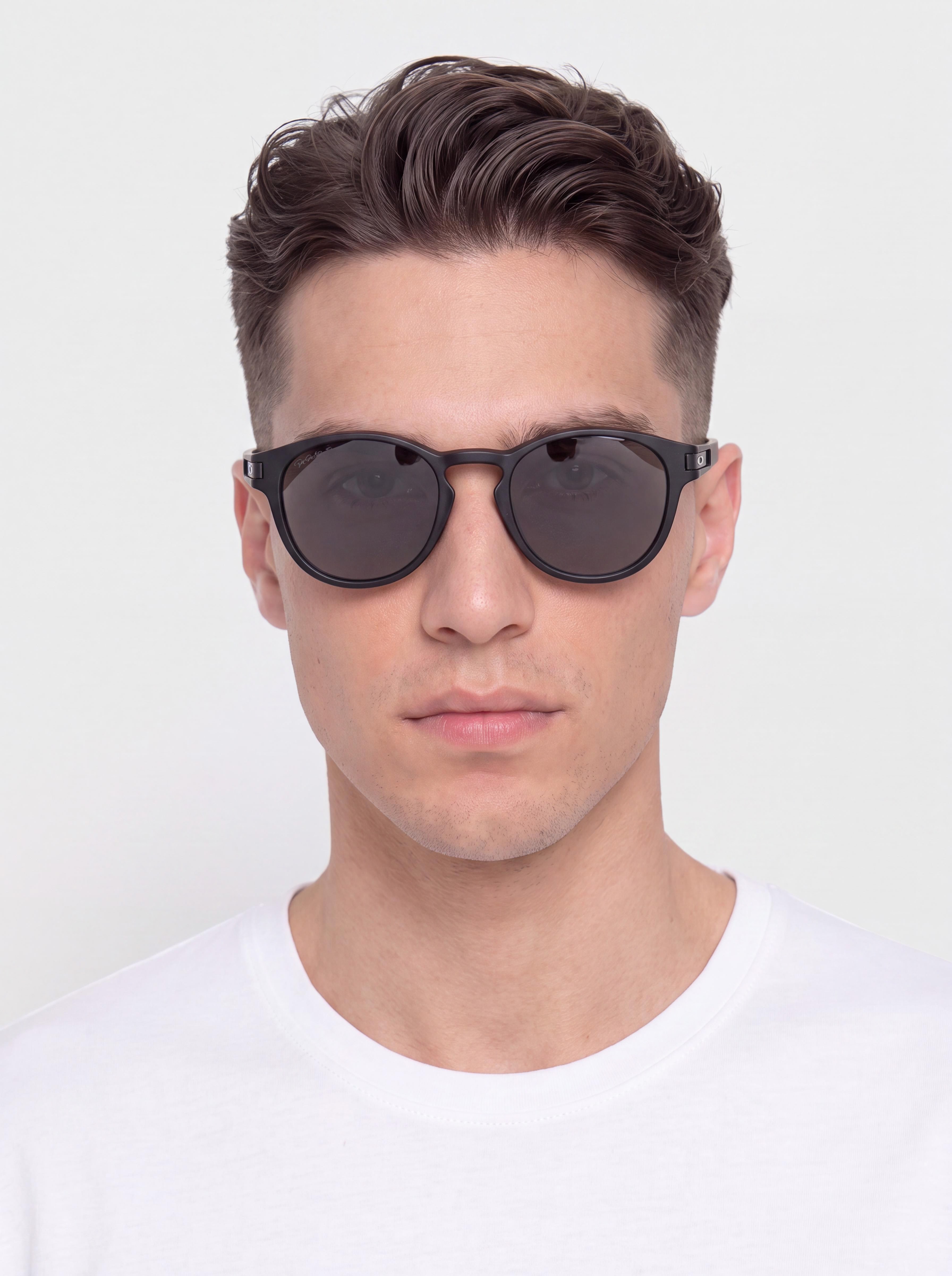 Oakley Latch Sunglasses (matte black/prizm black iridium)