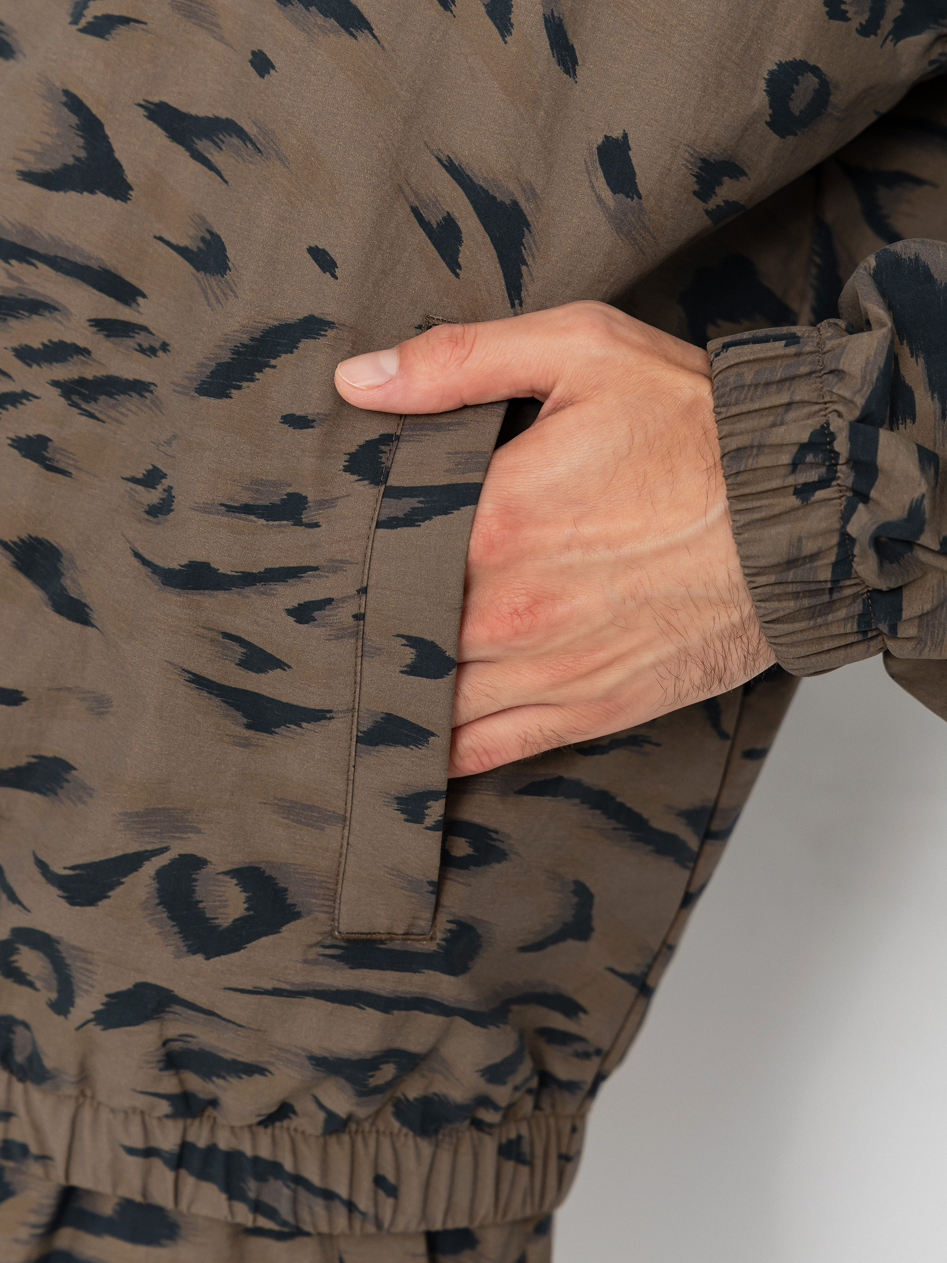 Carhartt WIP Jacket Travon (duck feather print cypress/black)