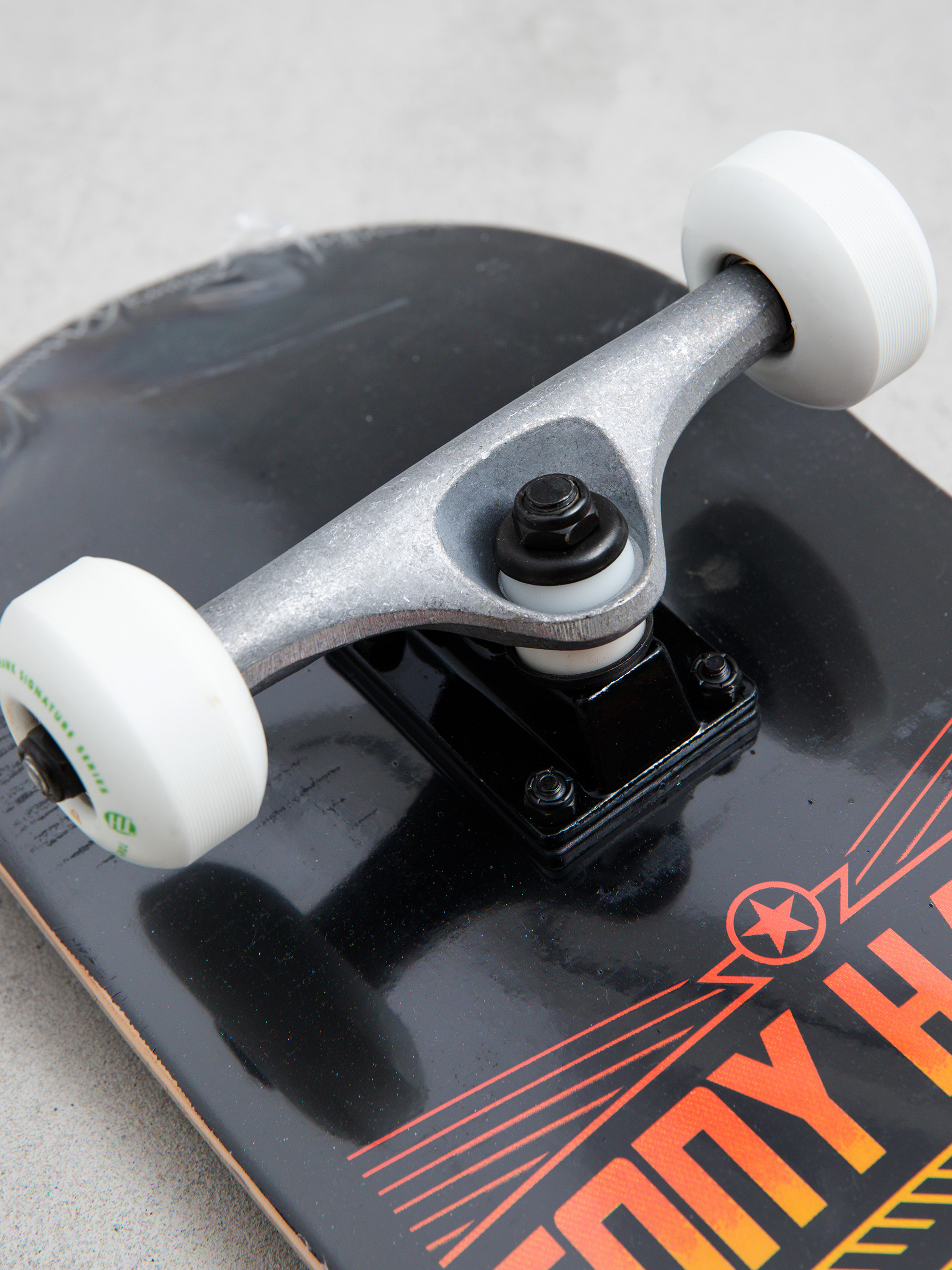 Tony Hawk Stacked Logo Skateboard (black)