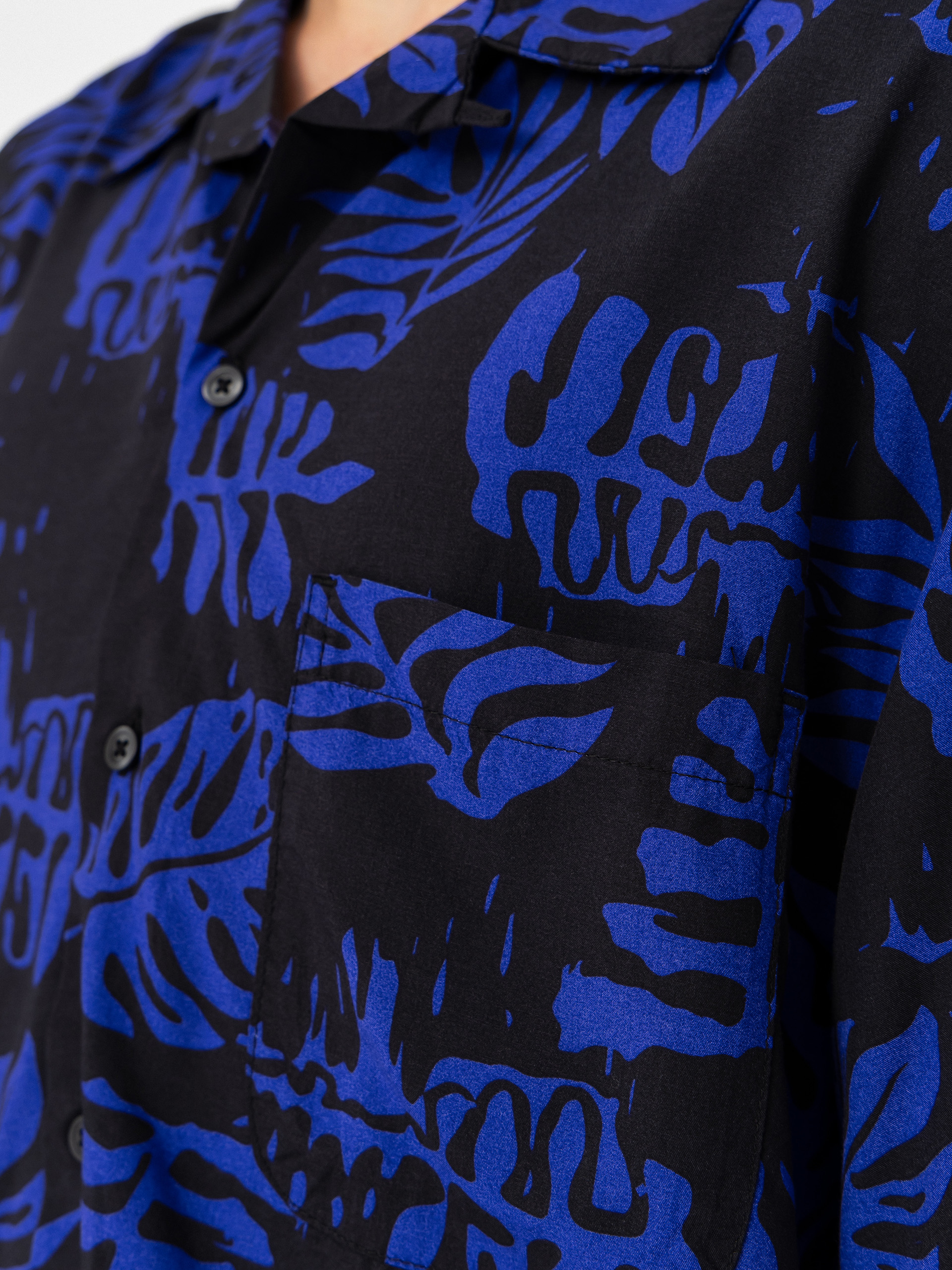 Vans Van Doren Printed Camp Shirt (royal cobalt)