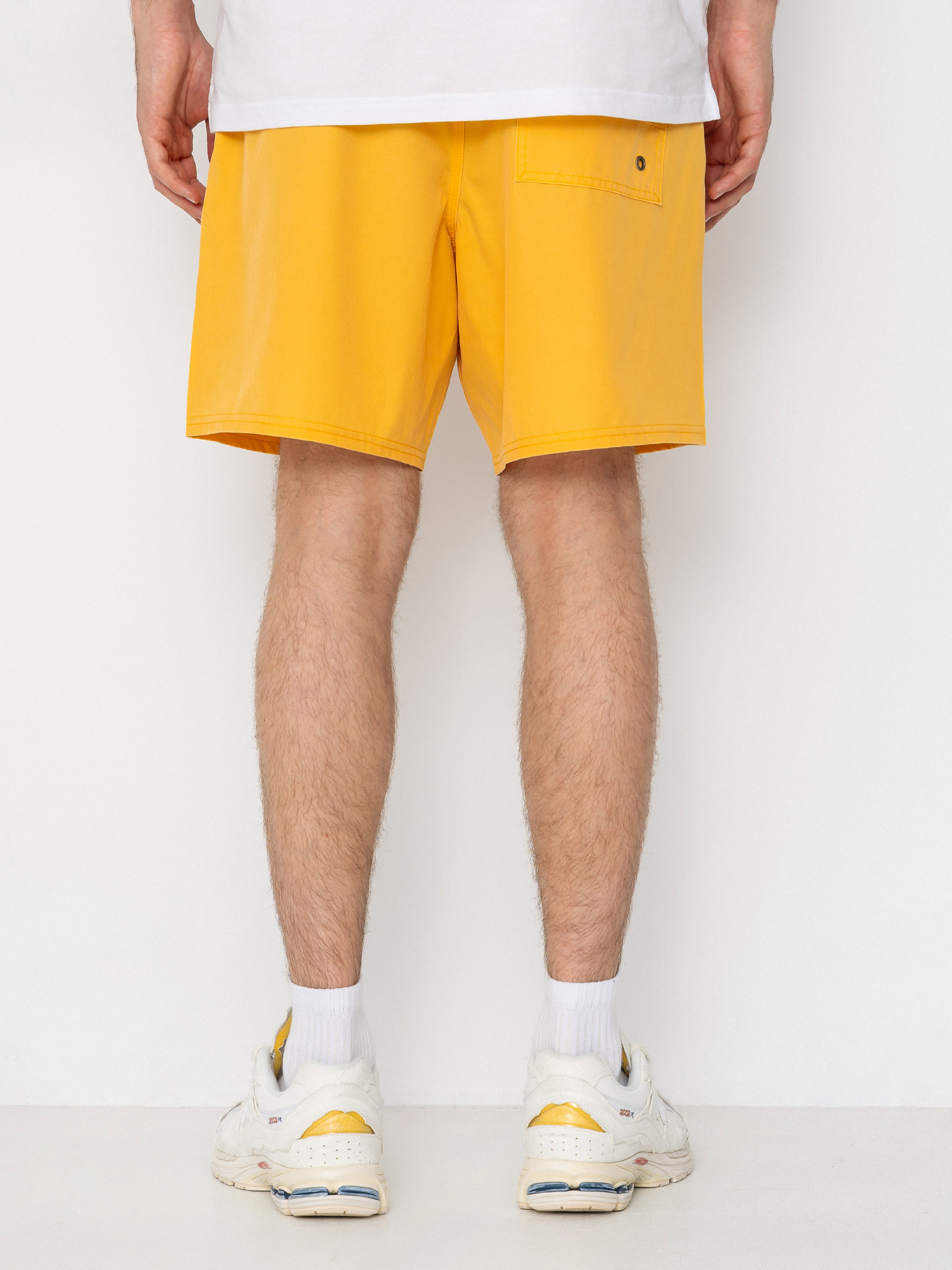 Salty Crew Seadog Volley Boardshorts (mineral yellow)