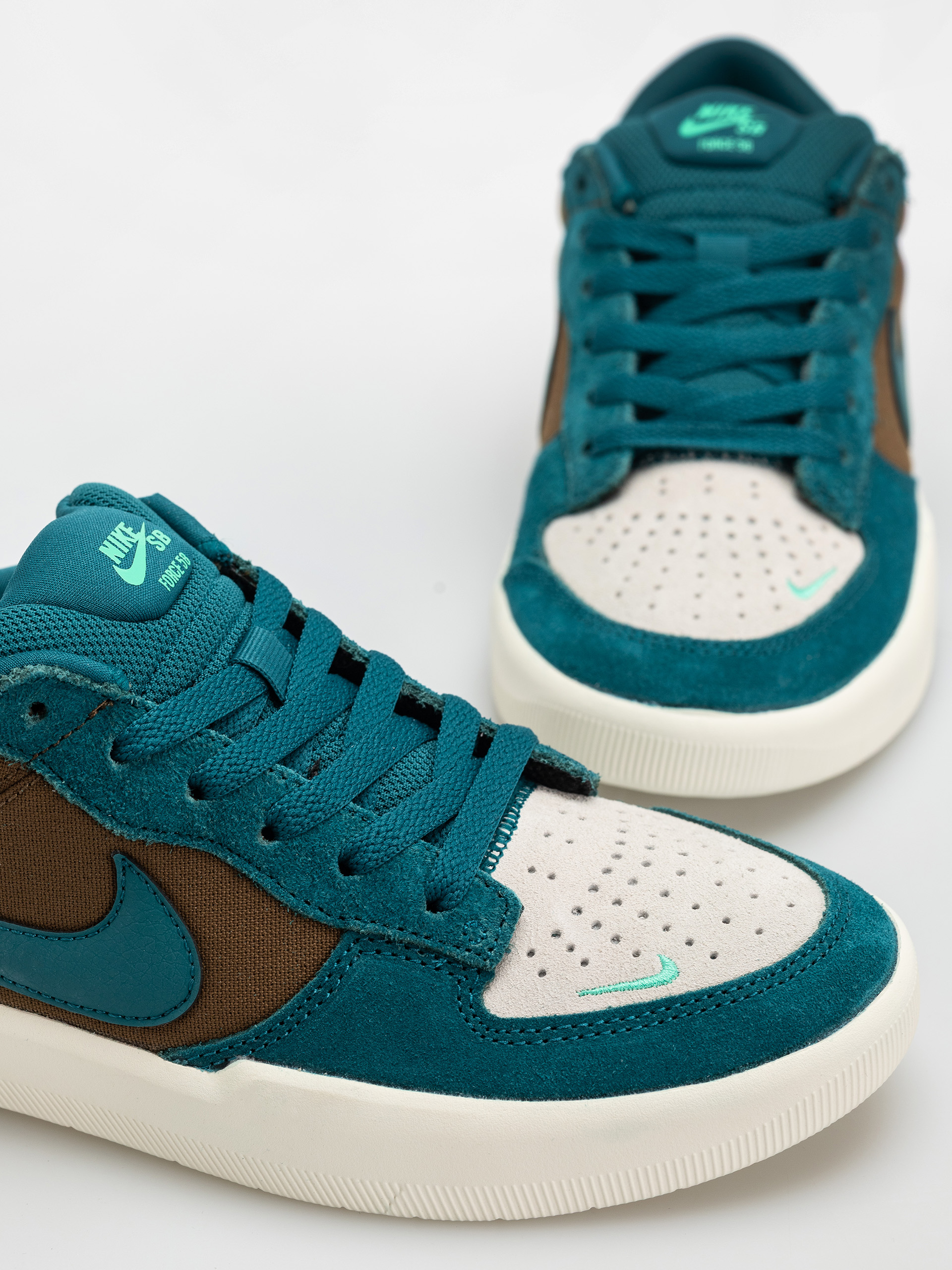 Nike SB Schuhe Force 58 (mosswood brown/geode teal lt orewood brn)