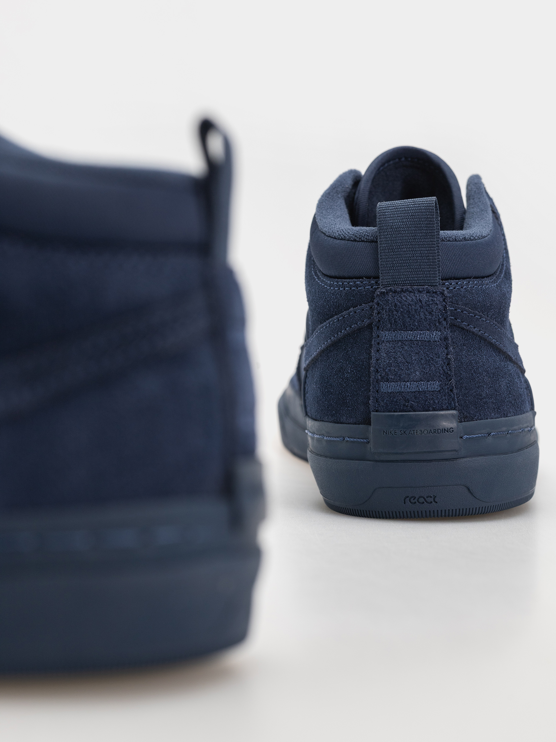 Nike SB Schuhe React Leo (navy/navy navy)