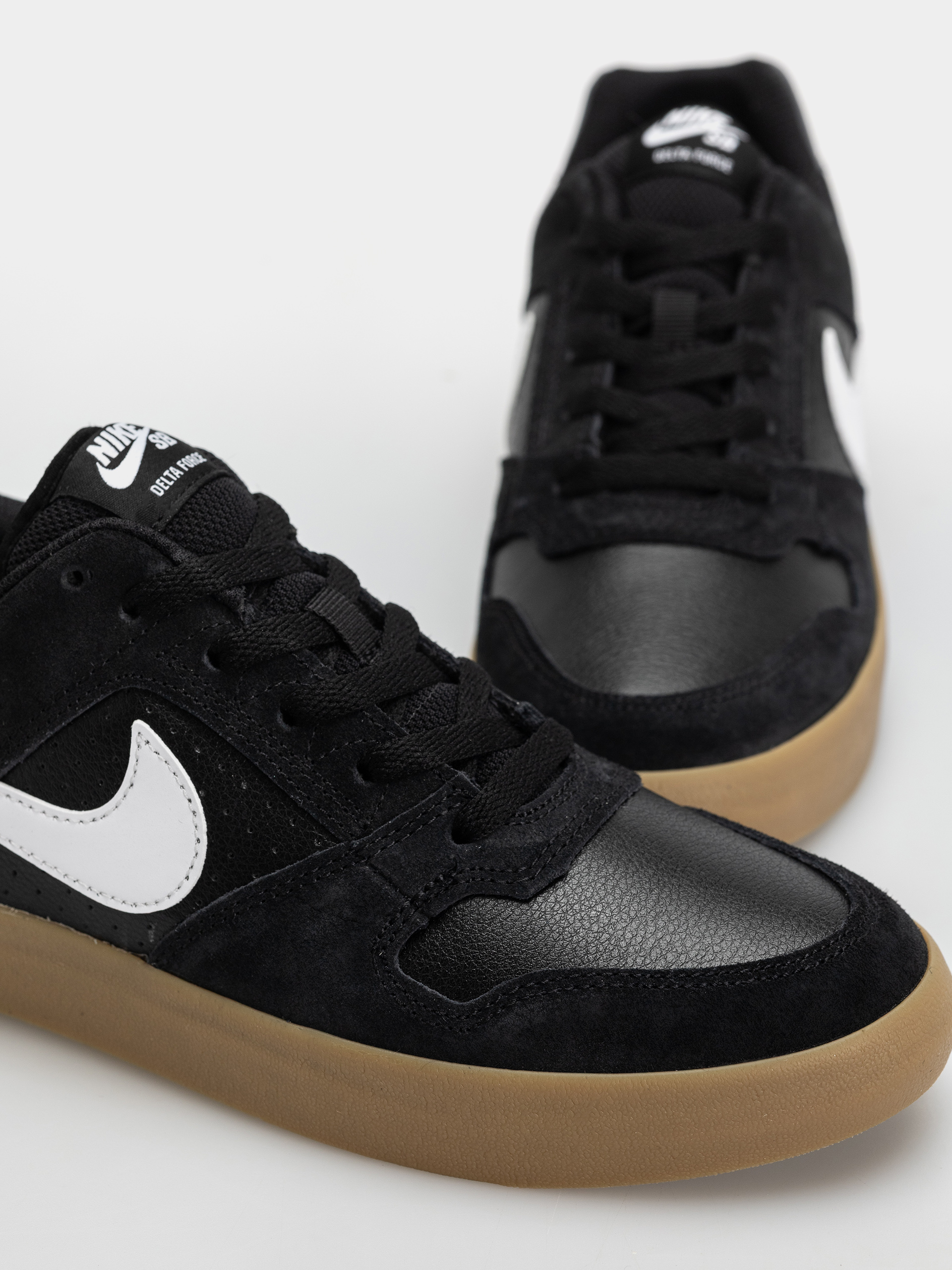 Nike SB Sb Delta Force Vulc Schuhe (black/white gum light brown dark grey)