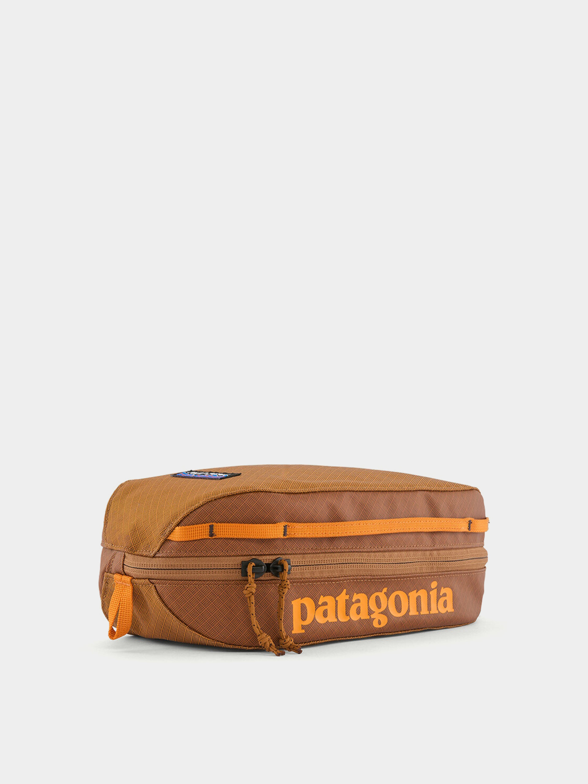 Patagonia Cosmetic bag Black Hole Cube 3L (cinnamon brown)