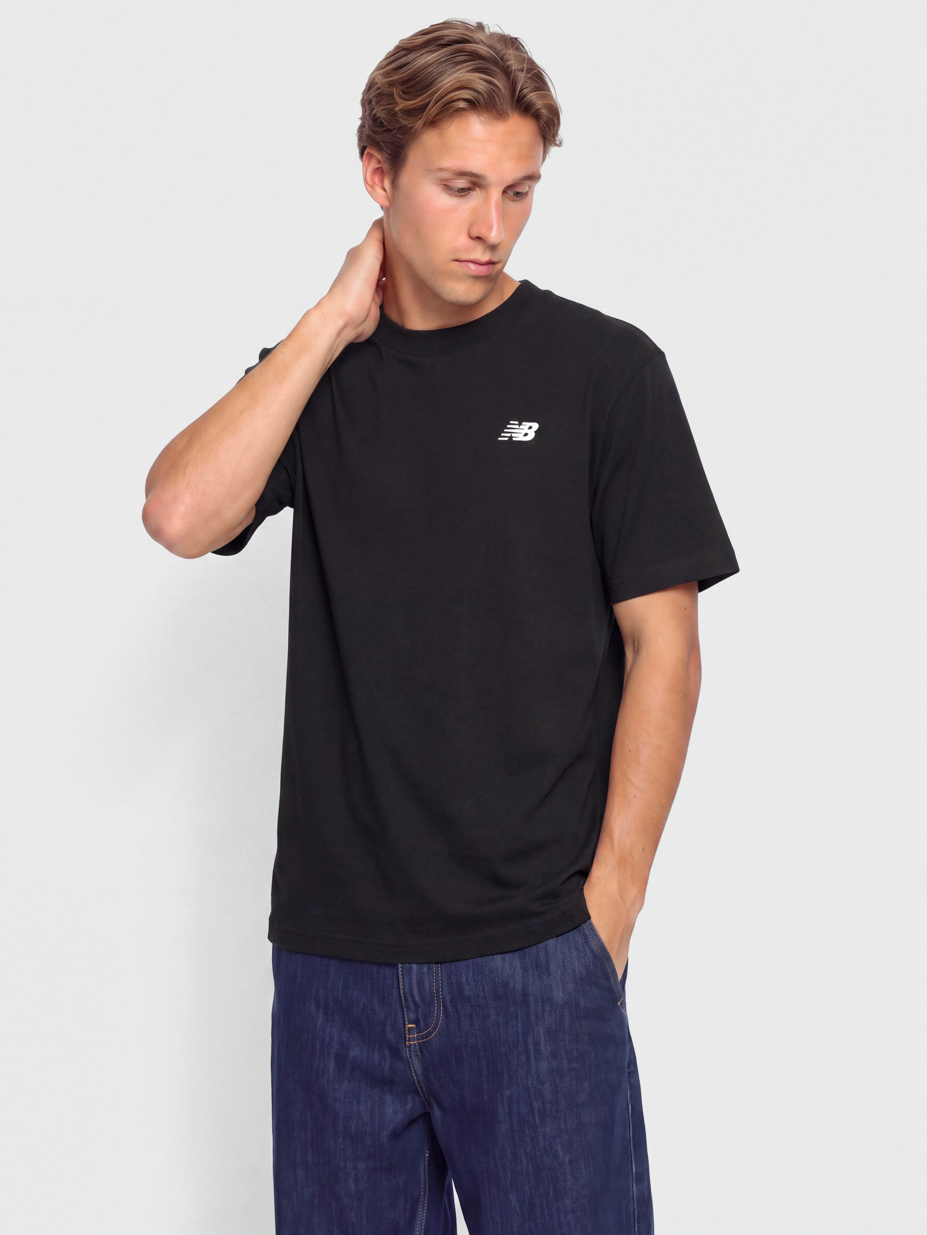 New Balance Small Logo T-Shirt (black)