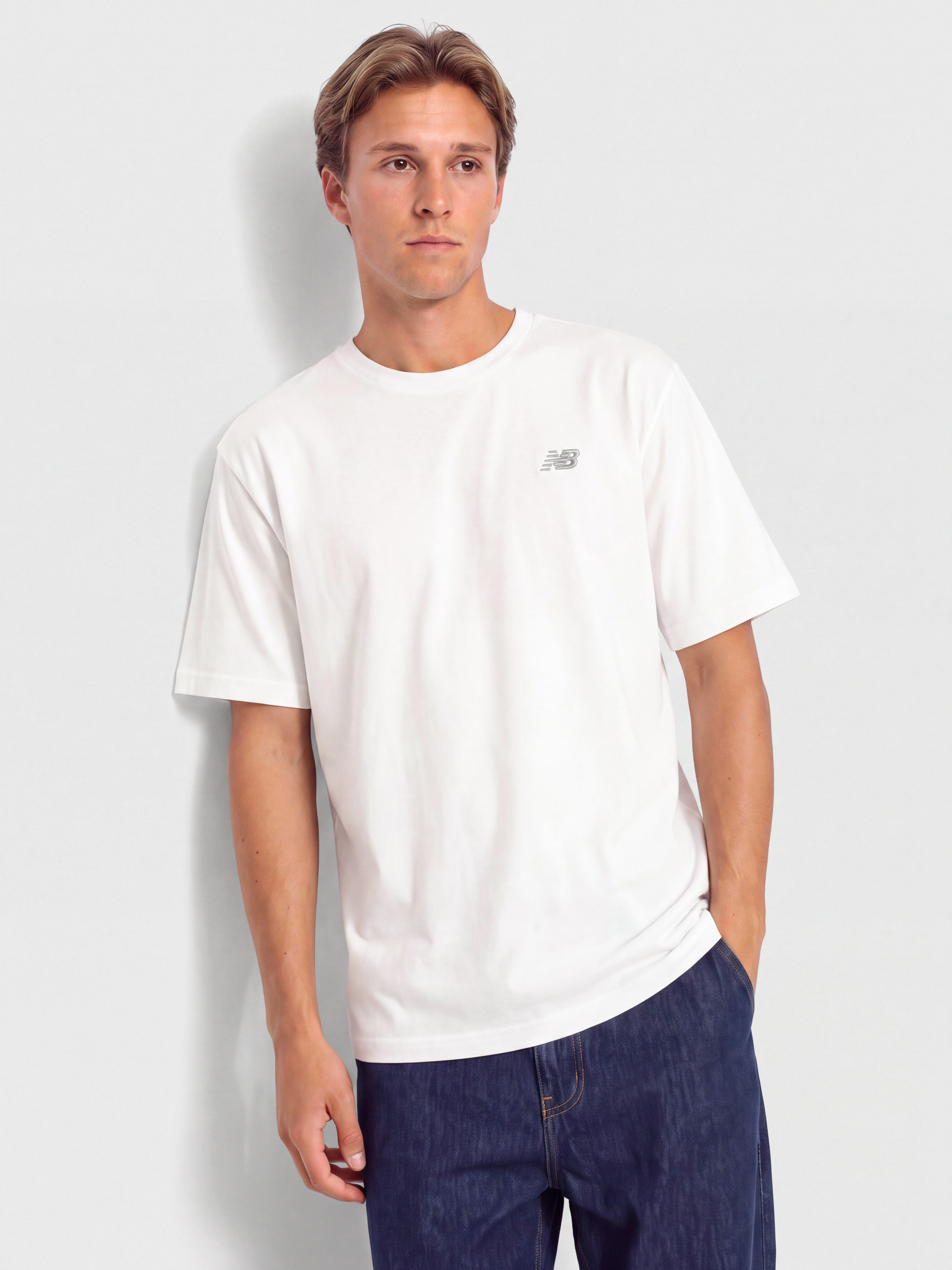 New Balance Small Logo T-Shirt (white)