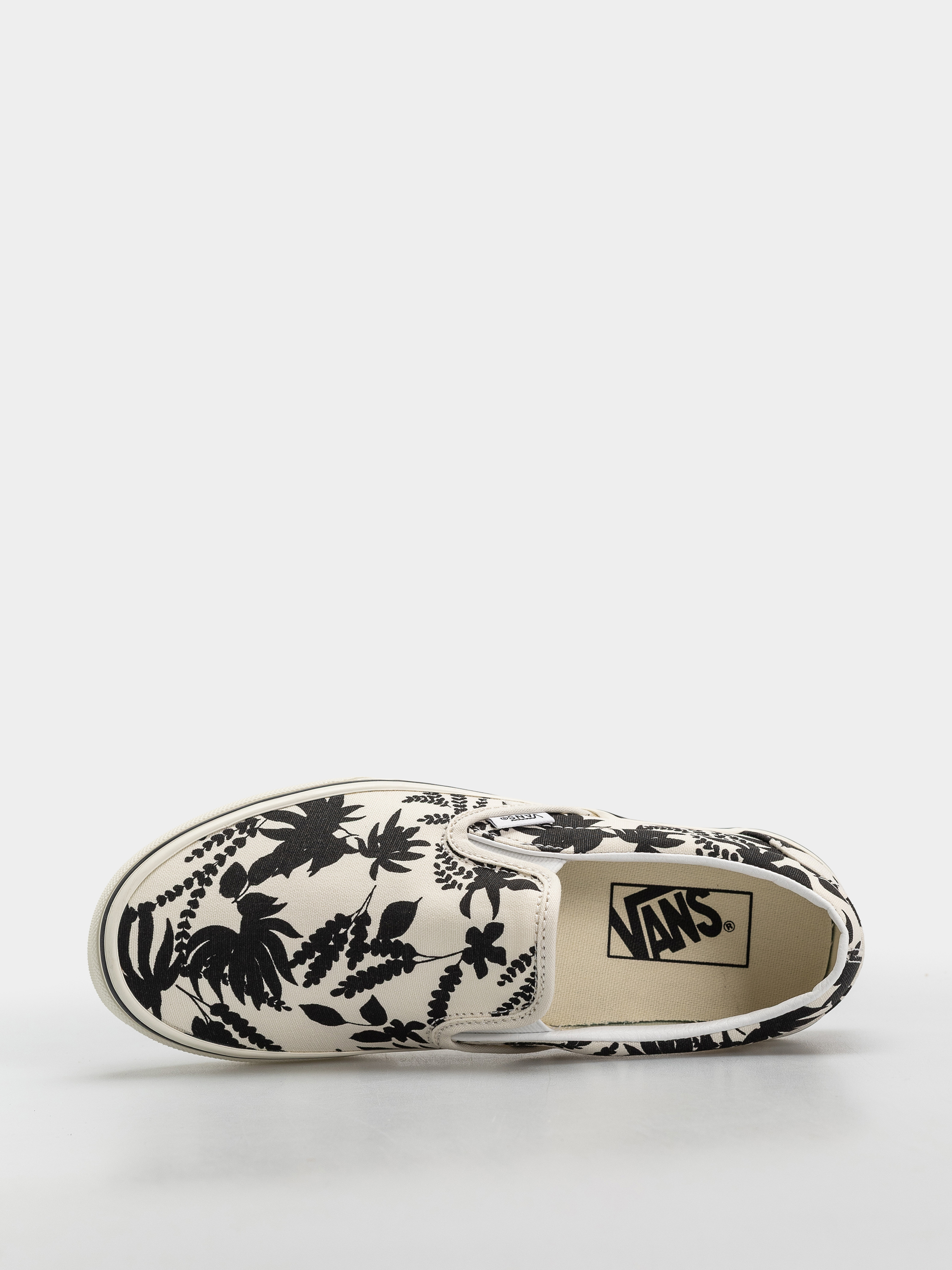 Vans Classic Slip On Shoes (black)