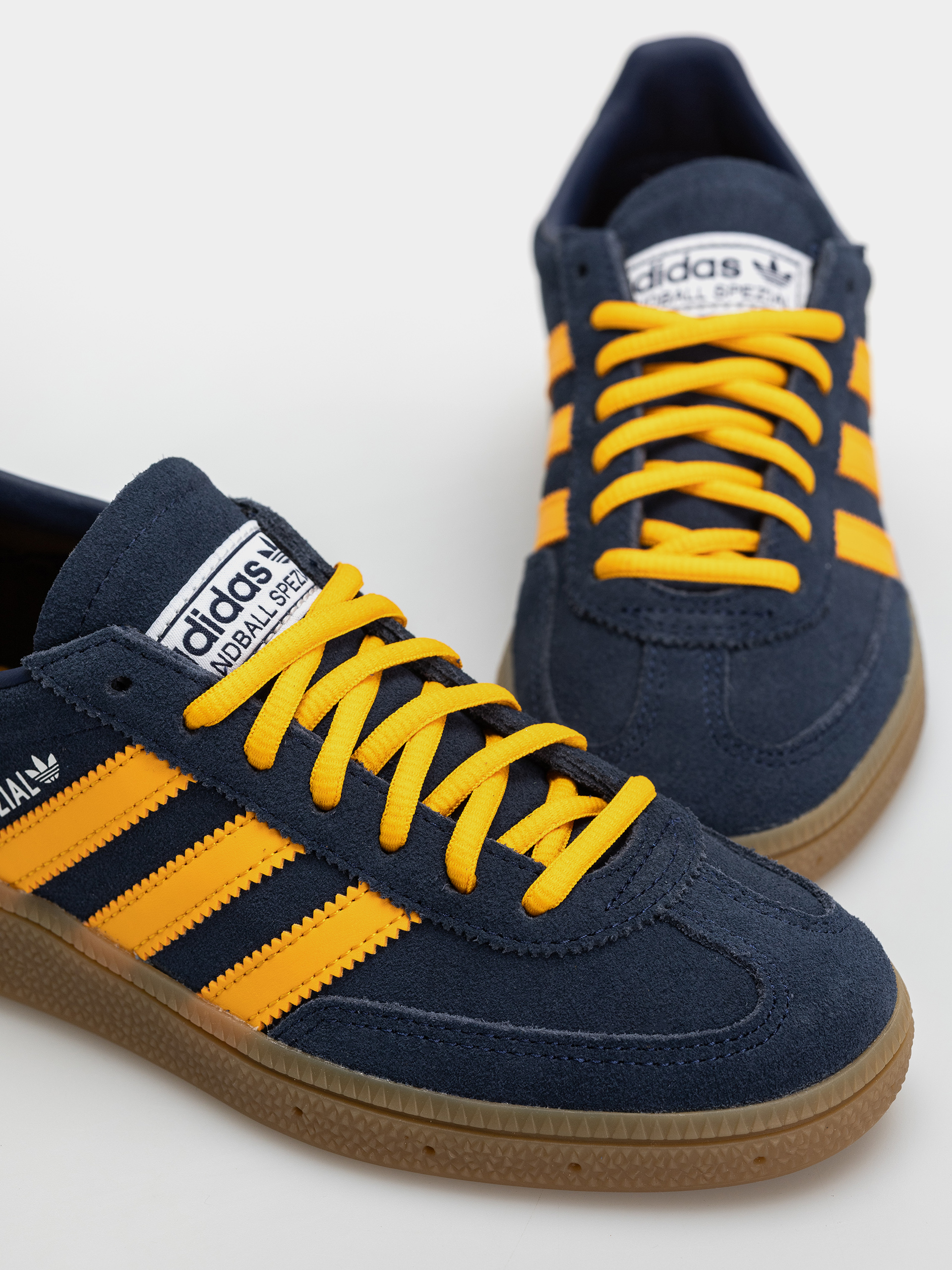 adidas Handball Spezial Shoes (tenabl/tecogo/ftwwht)