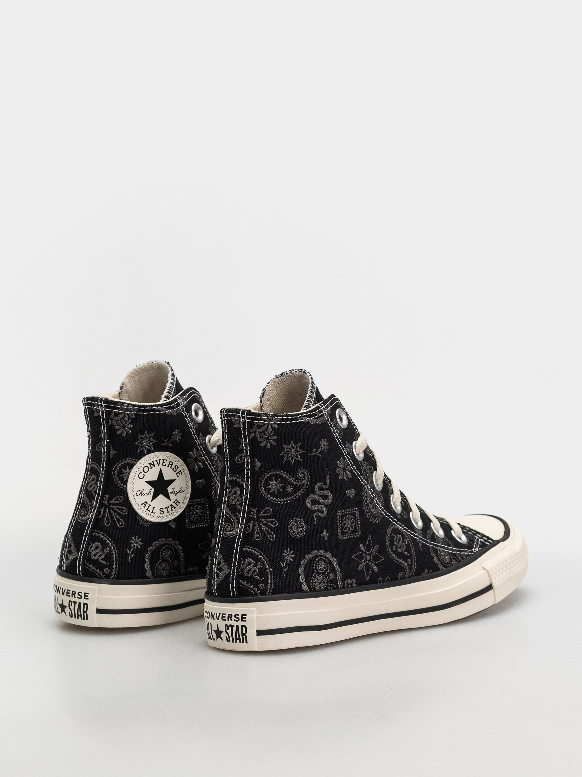 Converse Chucks Chuck Taylor All Star Hi Wmn (black/dark matter/natural ivory)