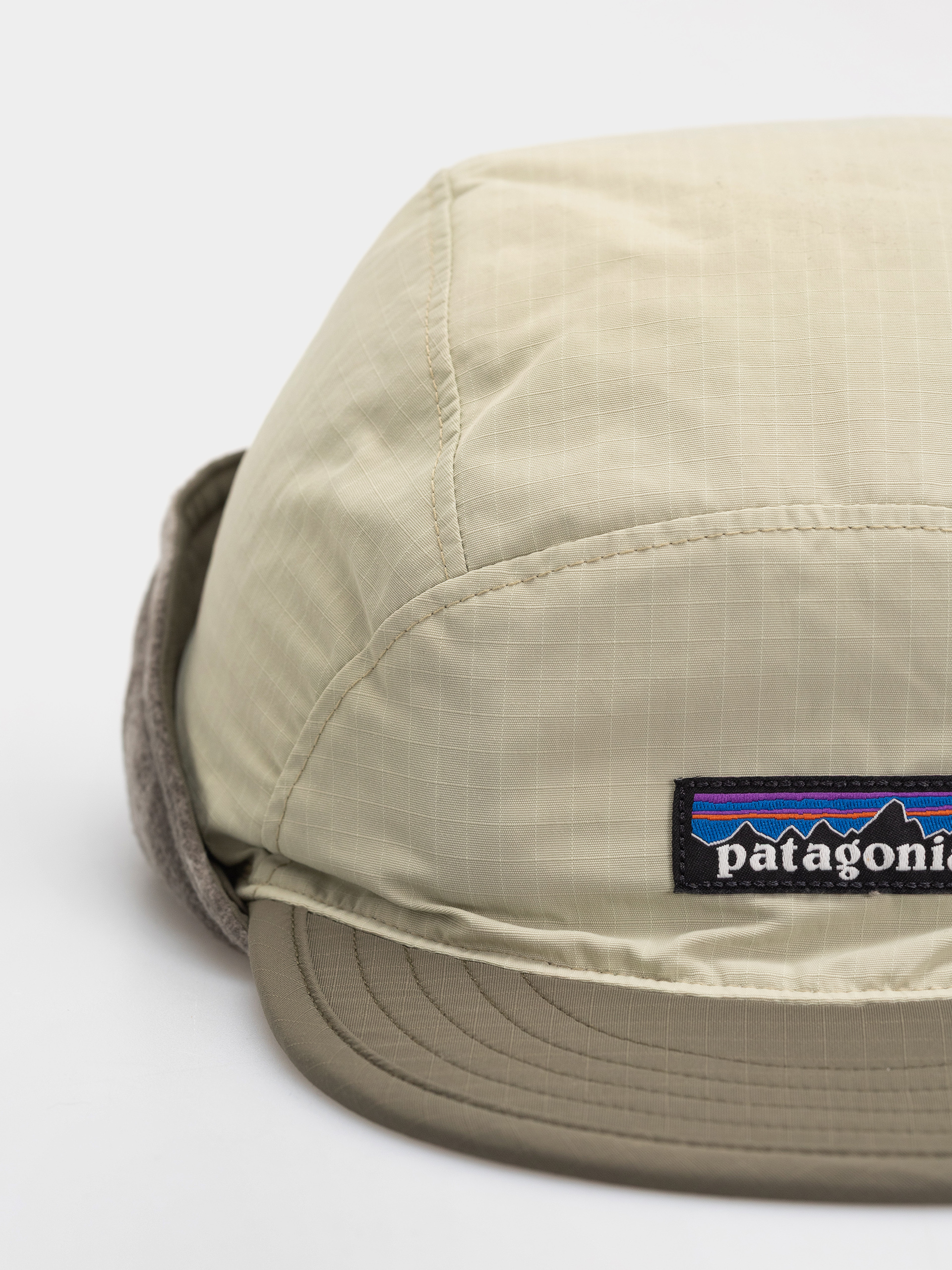 Patagonia Cap Isthmus Earflap (weathered stone)