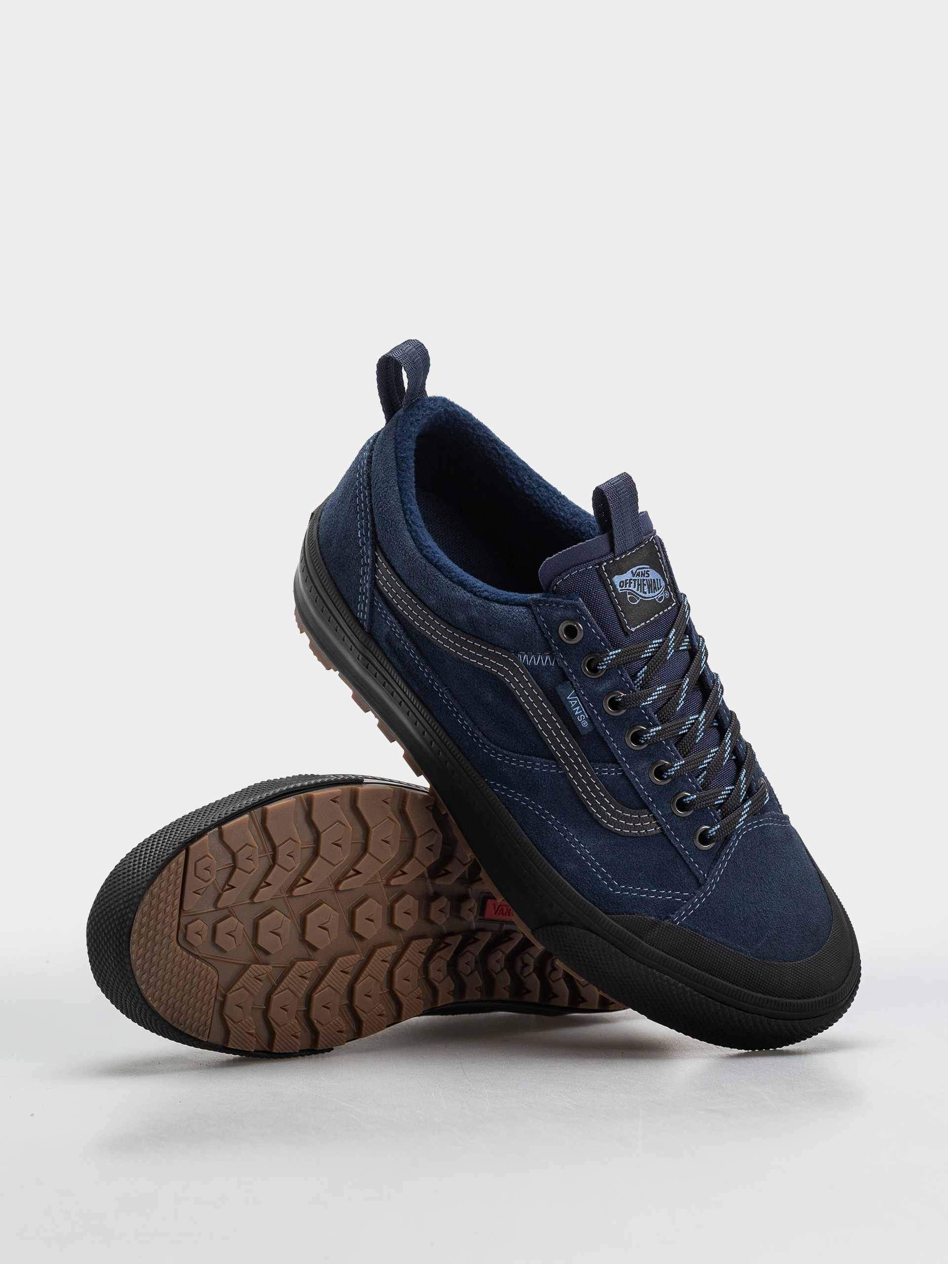 Vans Old Skool Waterproof Insulated Mte Shoes (dress blues)