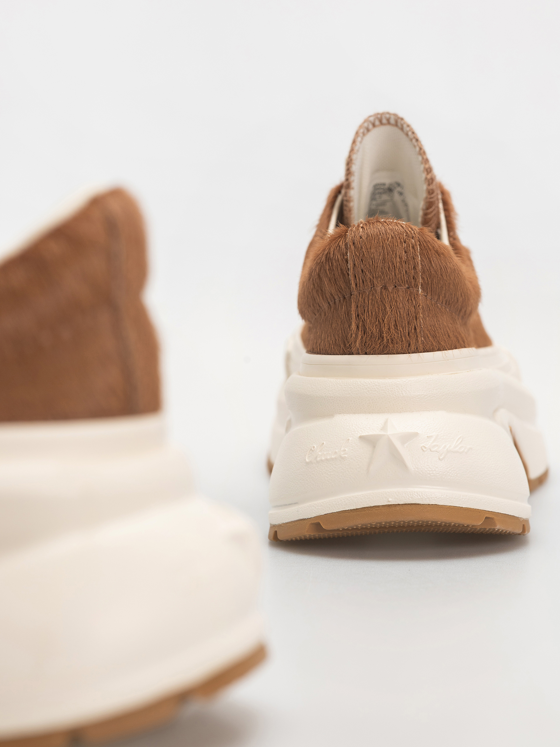 Converse Run Star Crush Ox Wmn Schuhe (incensed/egret/egret)
