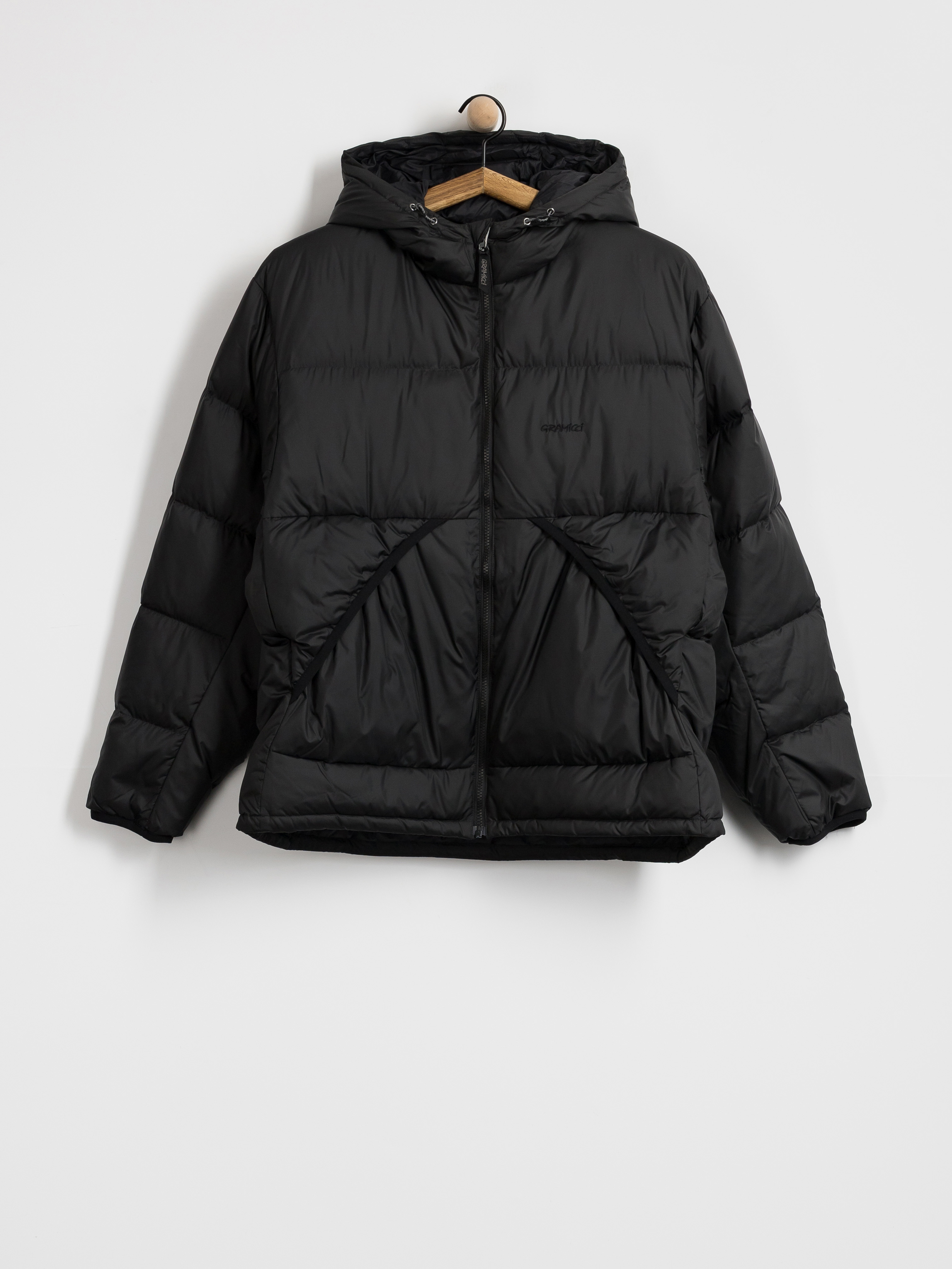 Gramicci Coldfront Down Jacket (black)