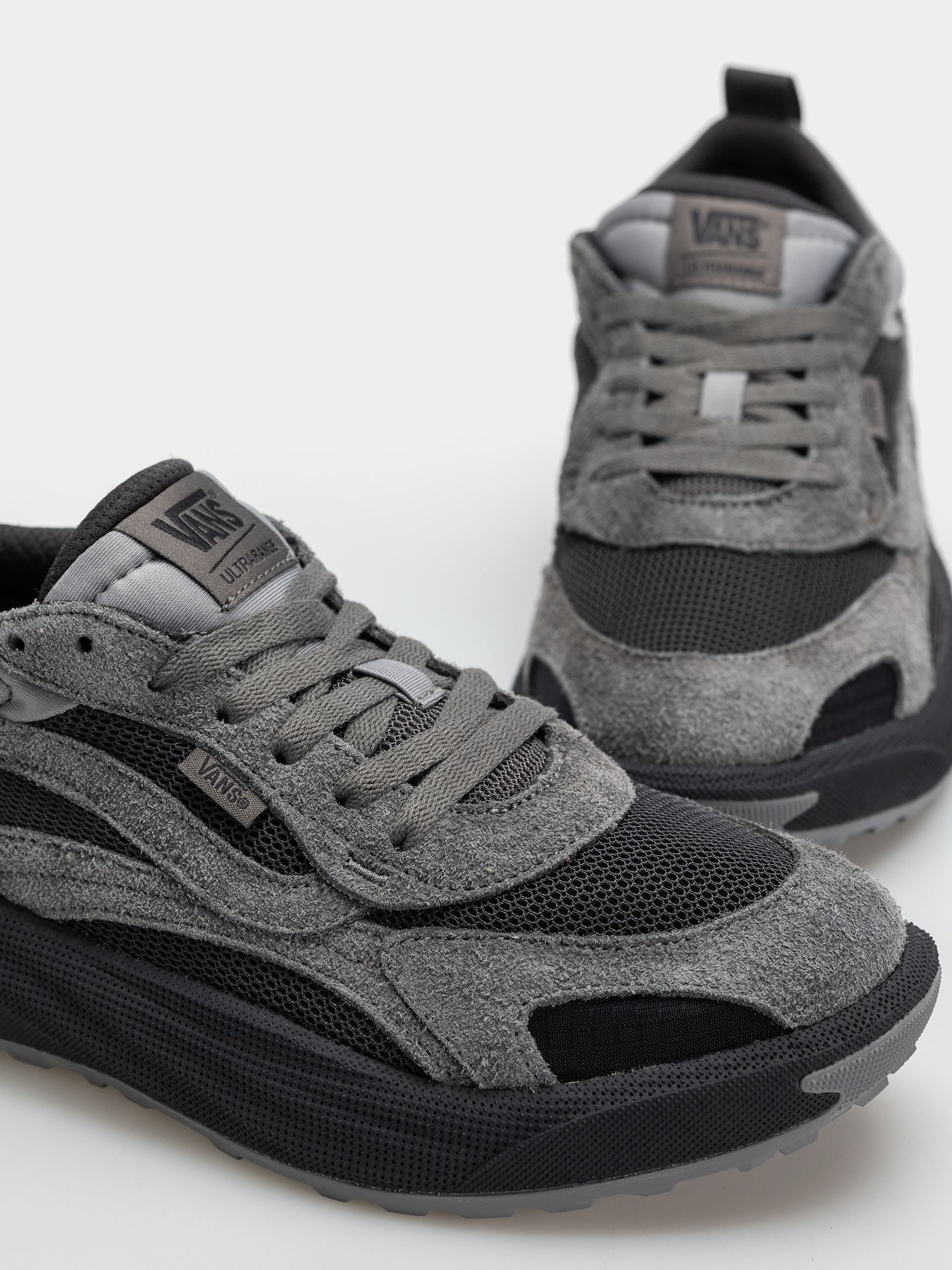 Vans Ultrarange Neo 2.0 Schuhe (charcoal gray)