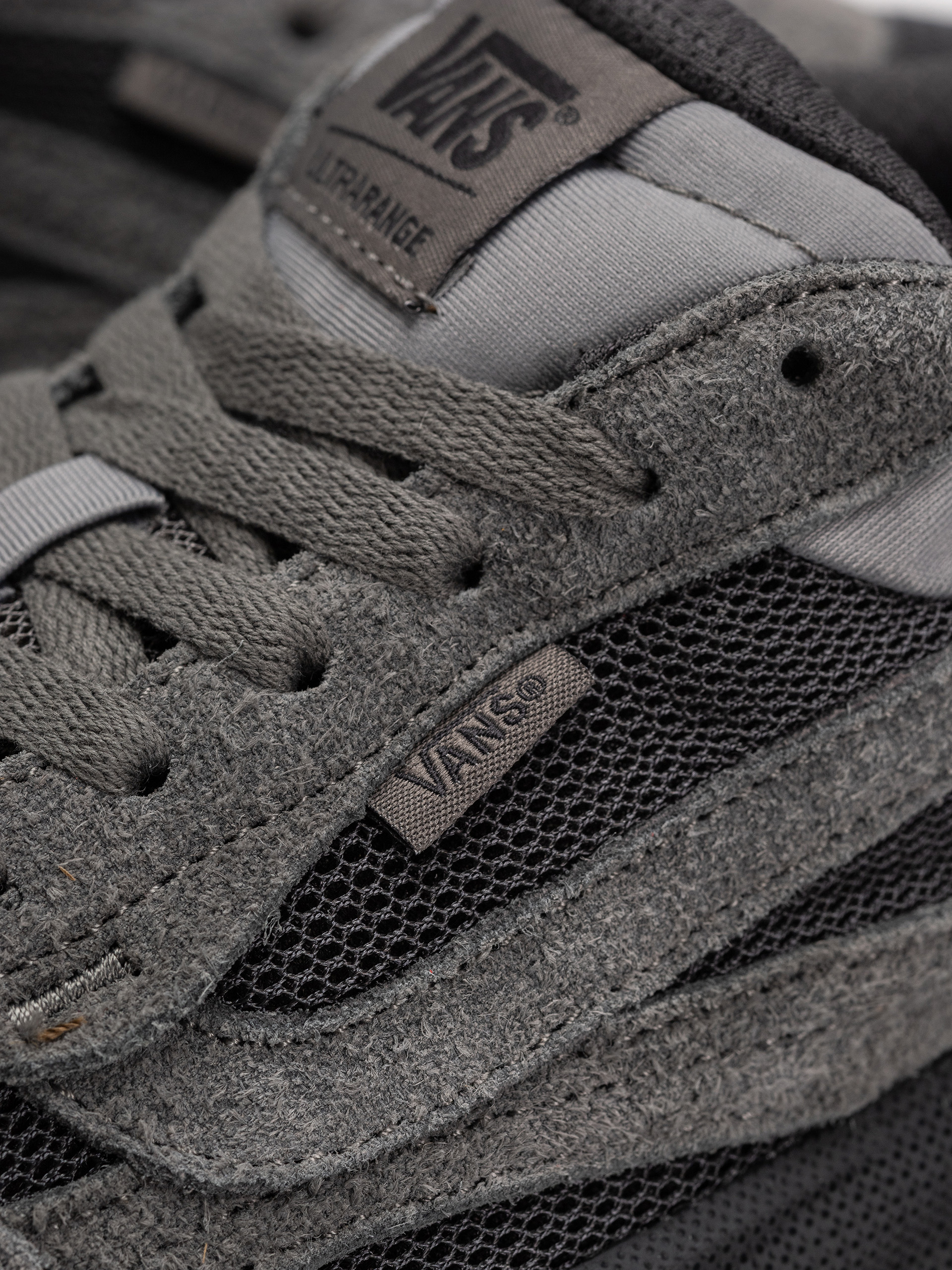 Vans Ultrarange Neo 2.0 Shoes (charcoal gray)