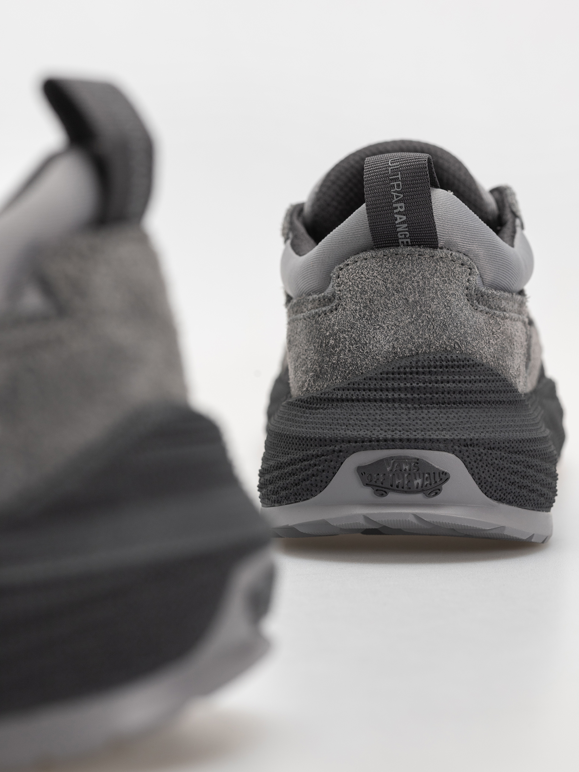 Vans Ultrarange Neo 2.0 Schuhe (charcoal gray)