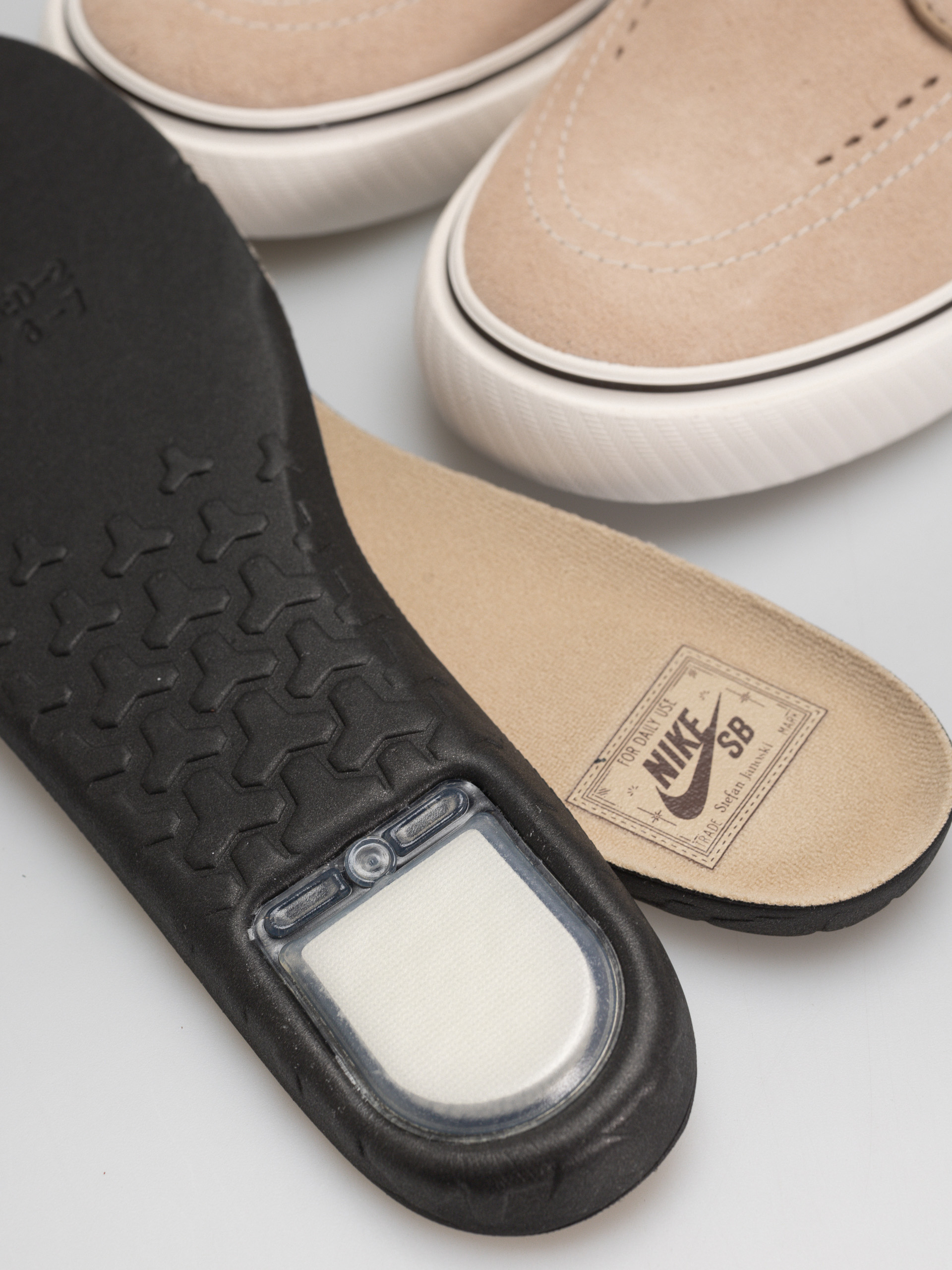Nike SB Zoom Janoski Og+ Shoes (linen/lt chocolate sail)