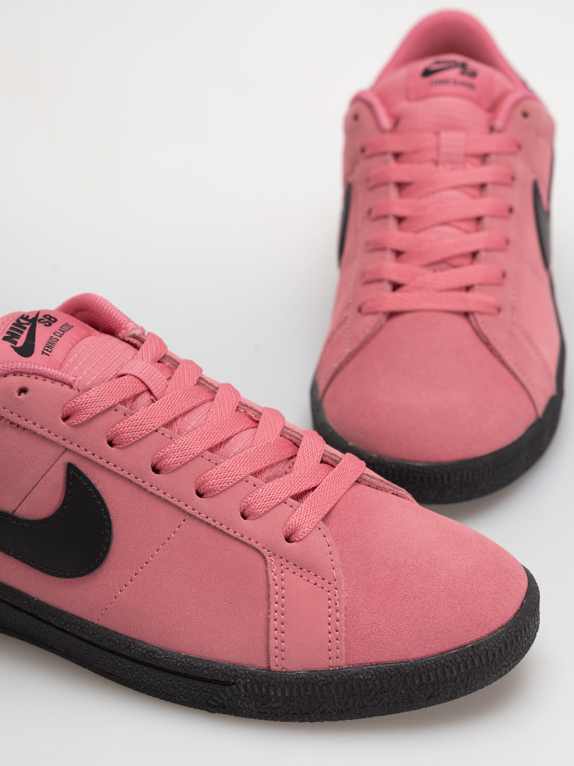 Nike SB Zoom Tennis Classic Shoes (hyper pink/black)