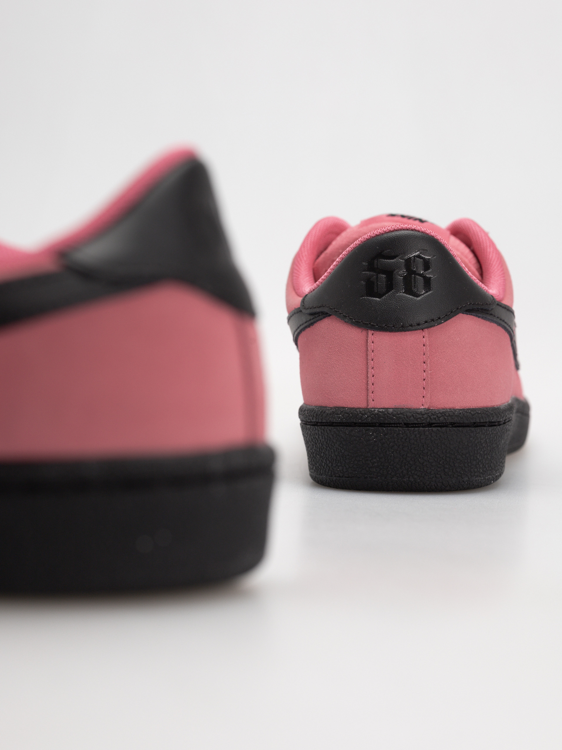Nike SB Zoom Tennis Classic Schuhe (hyper pink/black)