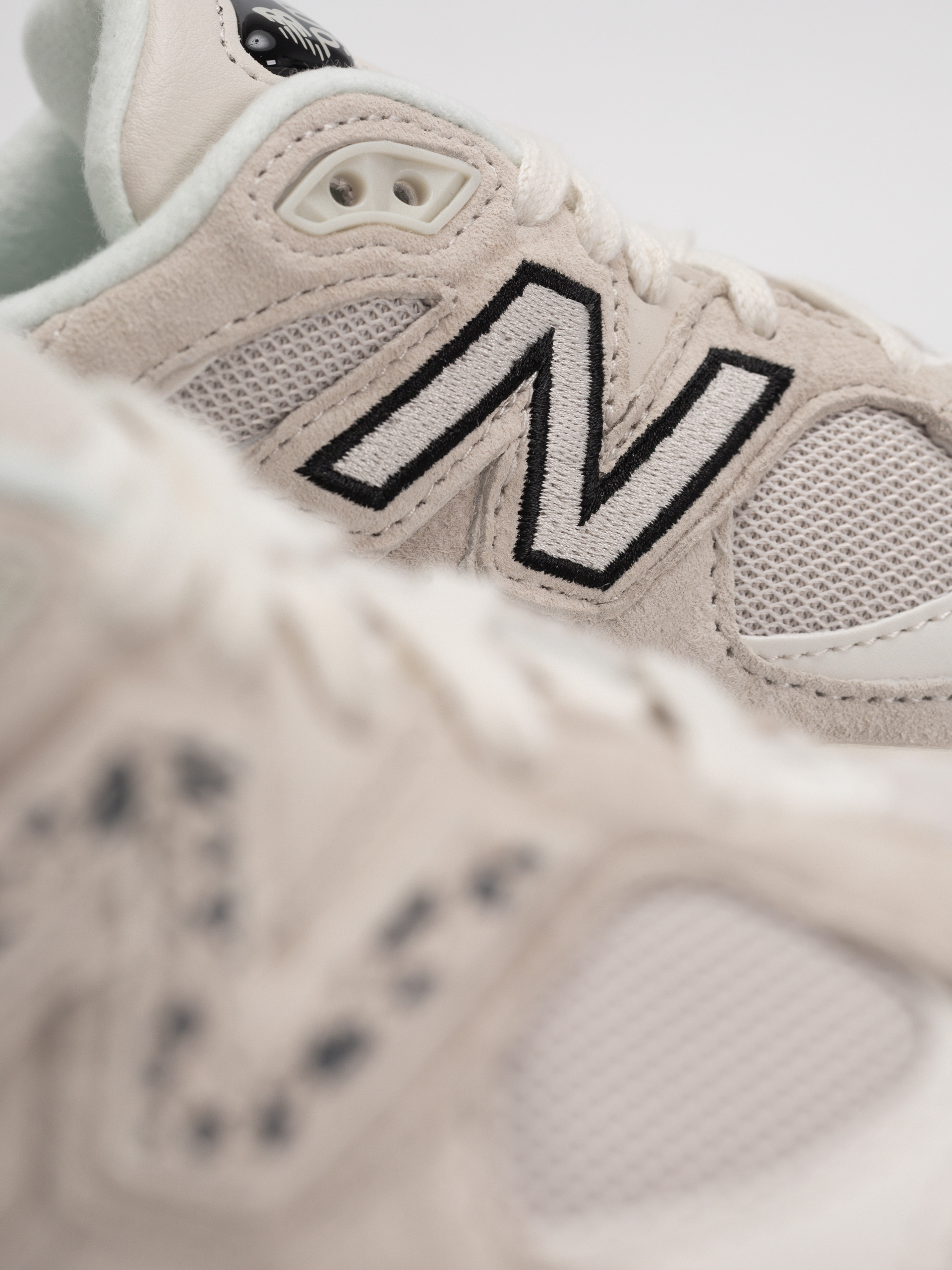 New Balance 9060 Schuhe (moonbeam/sea salt/black)