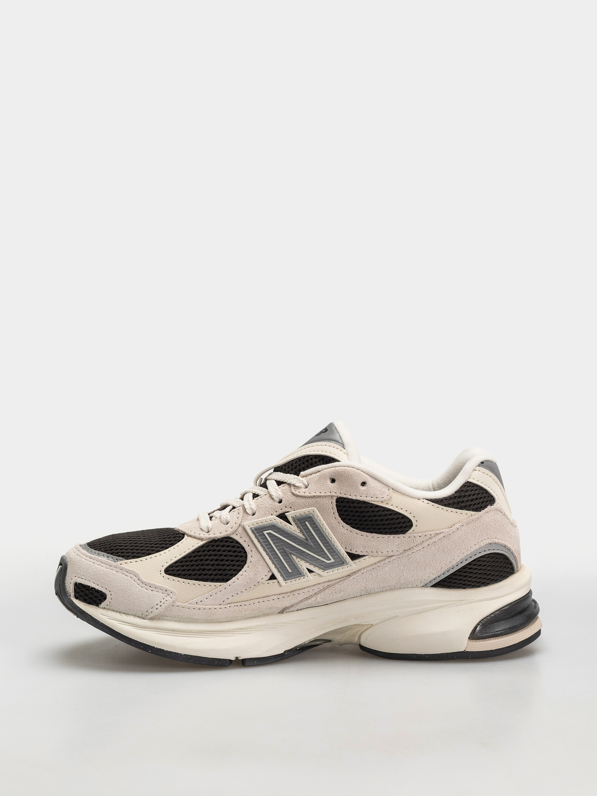 New Balance 2010 Shoes (sea salt/black cement)