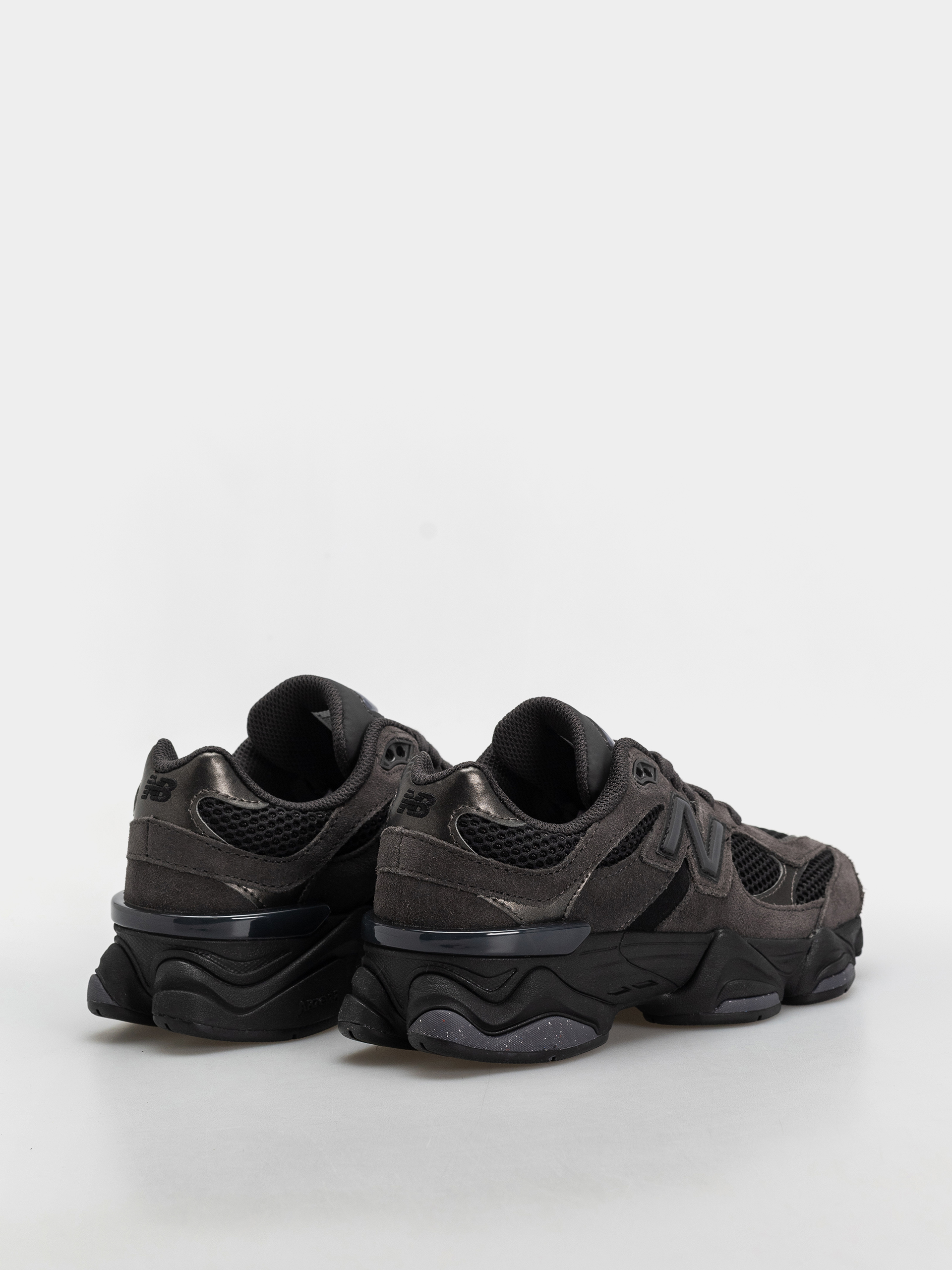 New Balance 9060 JR Schuhe (black/neptune grey)