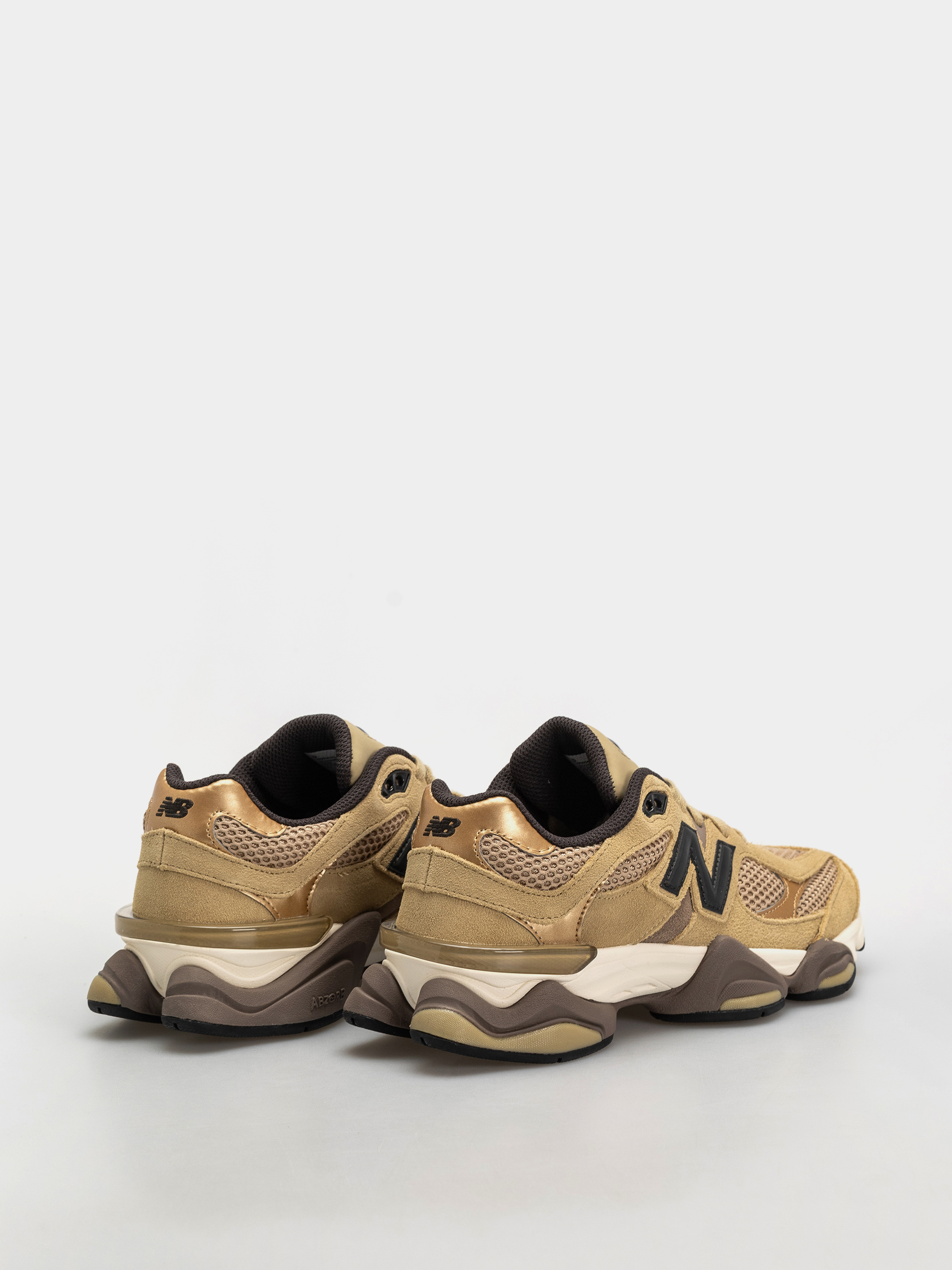 New Balance 9060 Shoes (quicksand/incense)