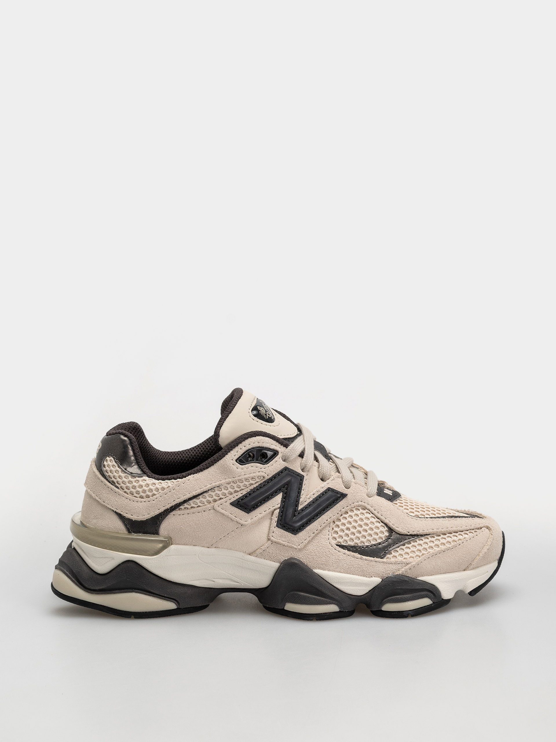 New Balance 9060 Shoes (timberwolf/black cement)