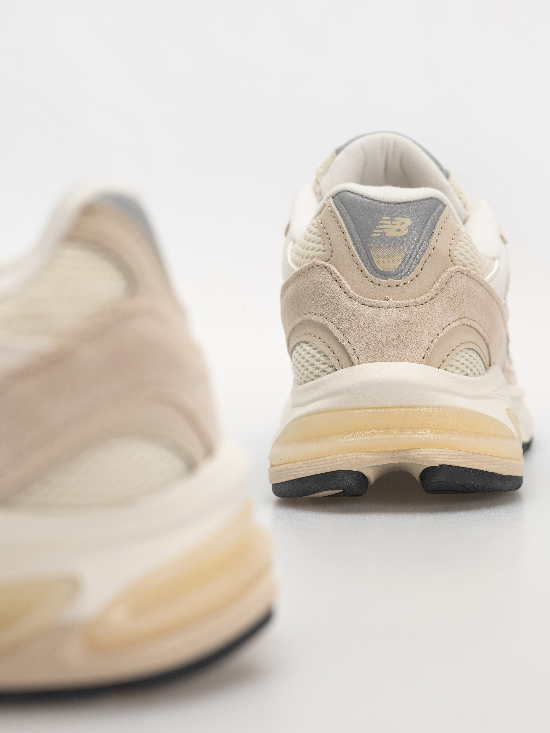 New Balance 2010 Schuhe (timberwolf/turtledove)
