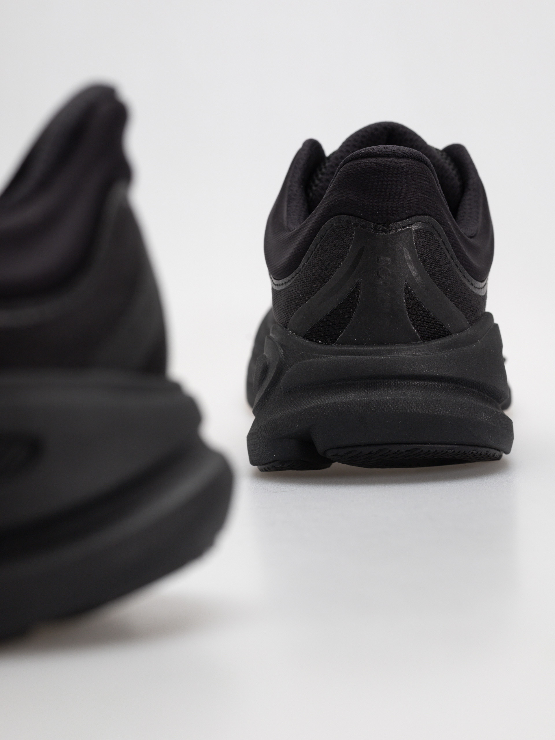 Hoka Bondi 9 Wmn Shoes (black/black)