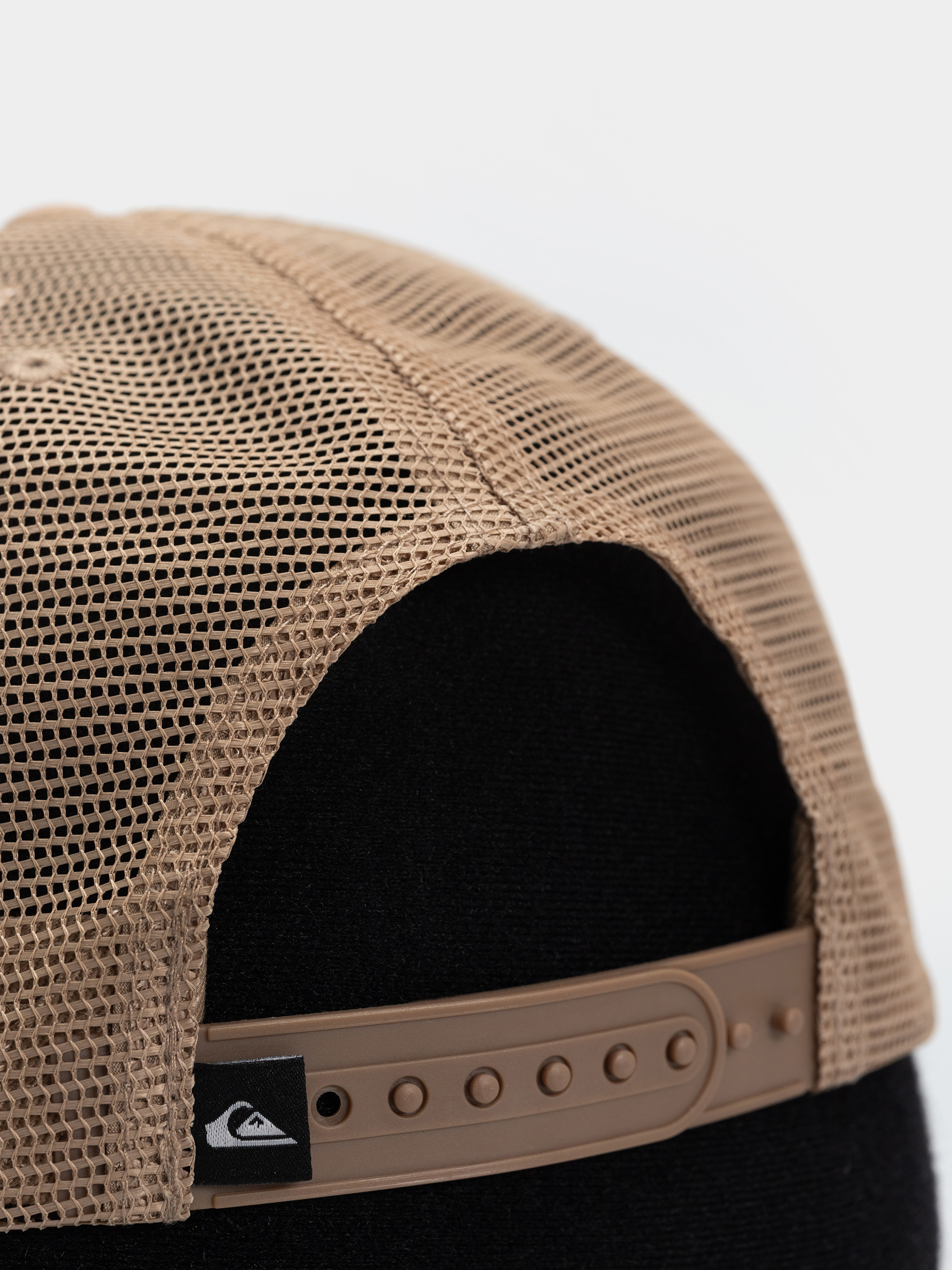 Quiksilver Drifter Trucker Cap (pine bark)