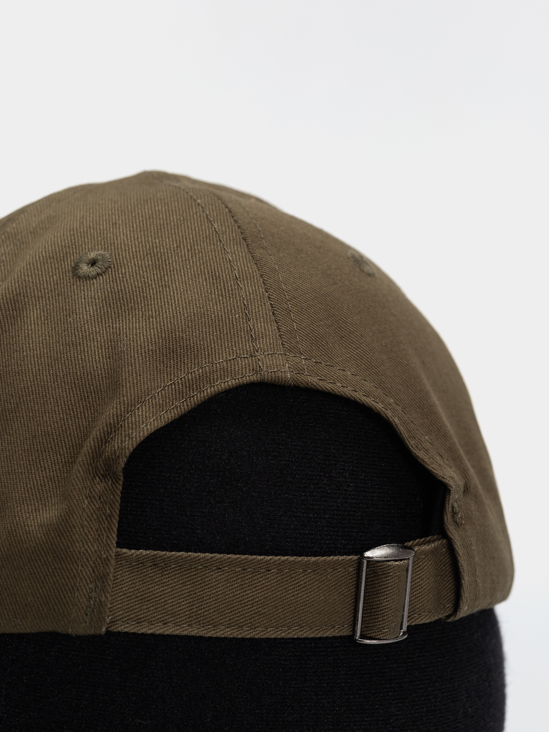 Santa Cruz Dot Guy Cap (deep olive)