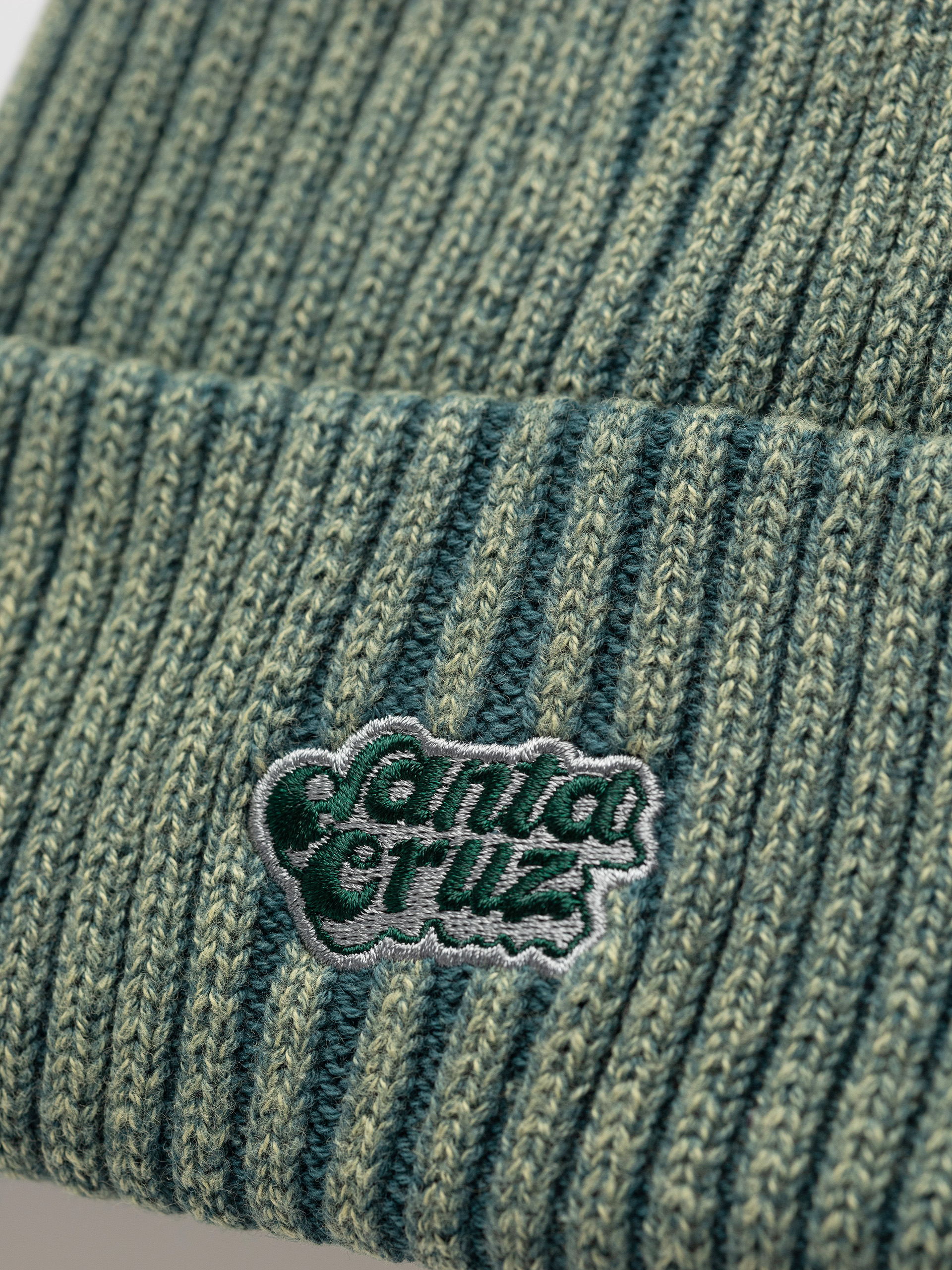 Santa Cruz Groovy Stack Wmn Mütze (deep sea wash)