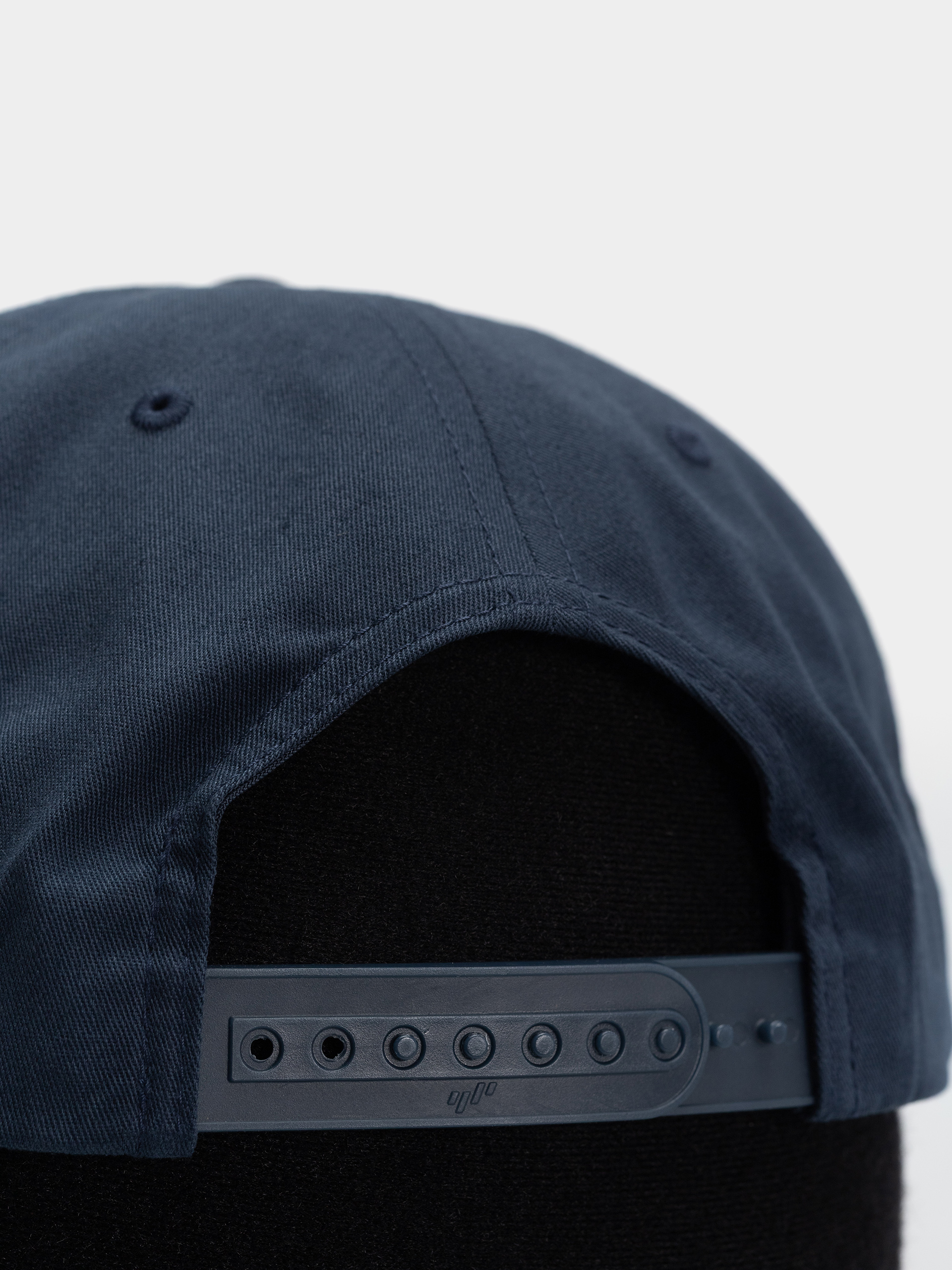Thrasher Dropout Snapback Cap (navy)