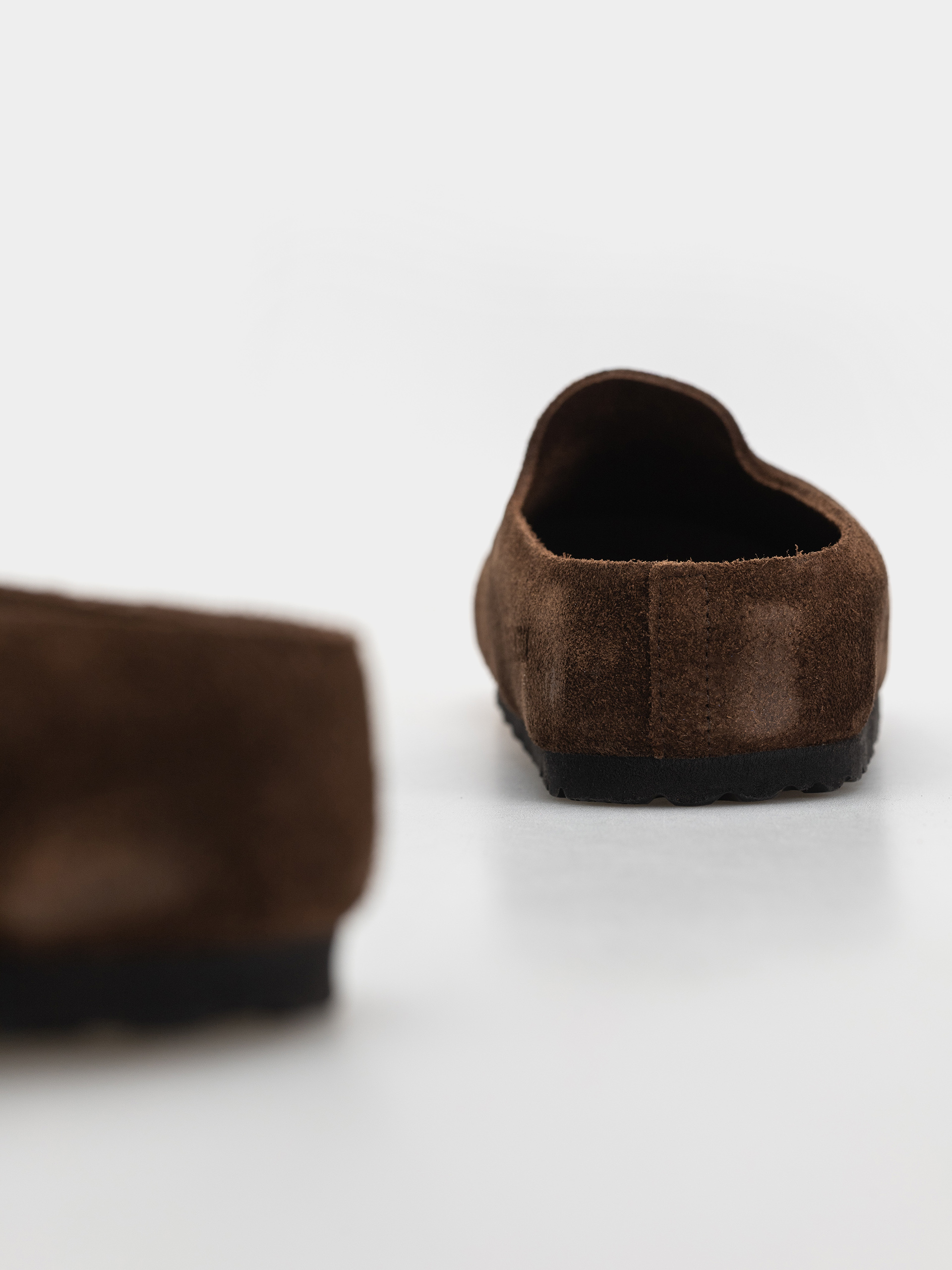 Birkenstock Amsterdam Wrapped Suede Leather Narrow Flip Flops (carafe)