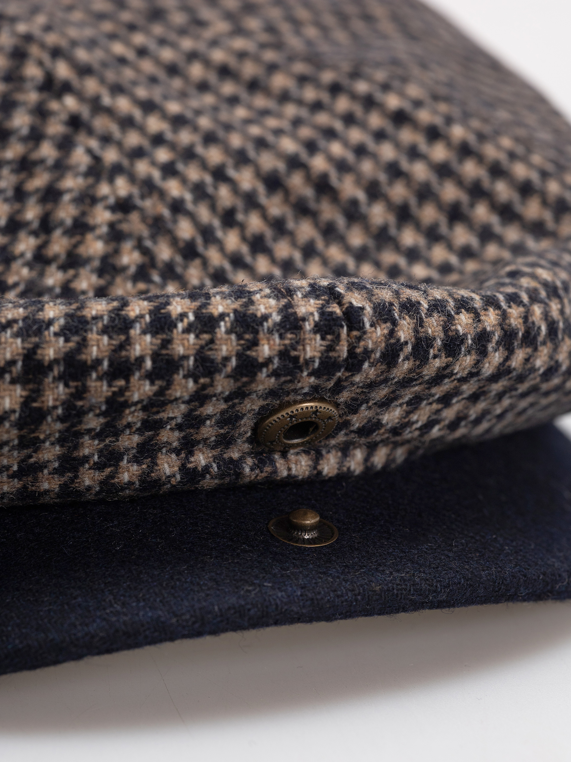 Brixton Flat cap Brood Snap Cap (navy/sand houndstooth)