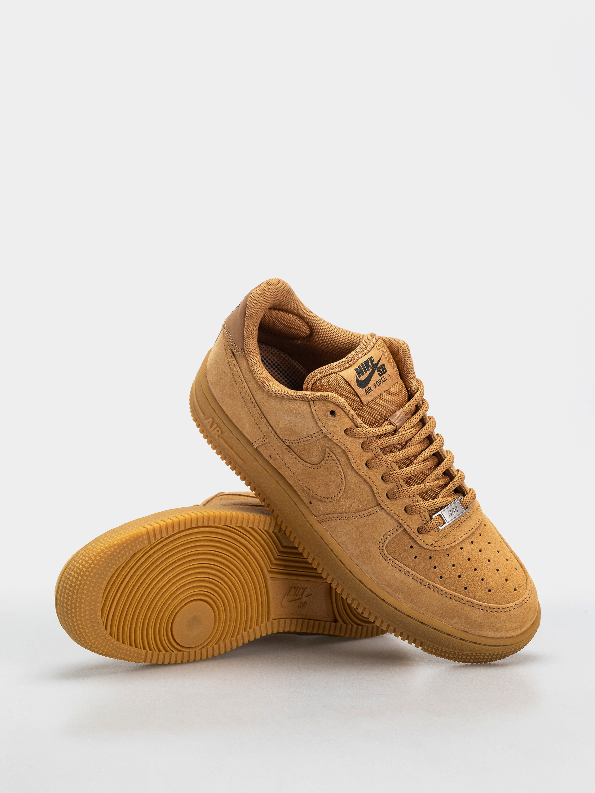 Nike SB Air Force 1 Shoes (flax/flax/black/gum light brown)