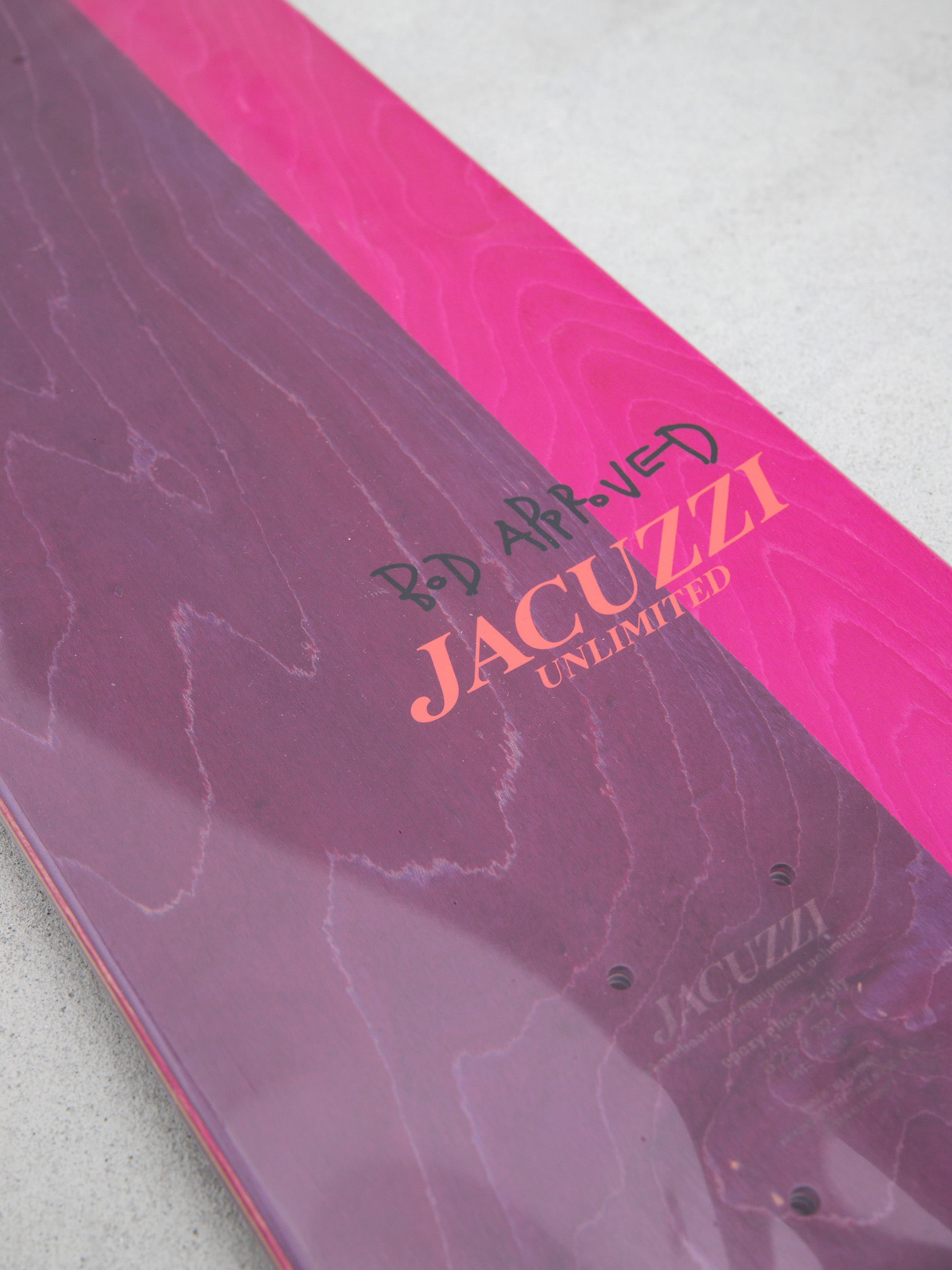 Jacuzzi Koi Logo Deck (black)