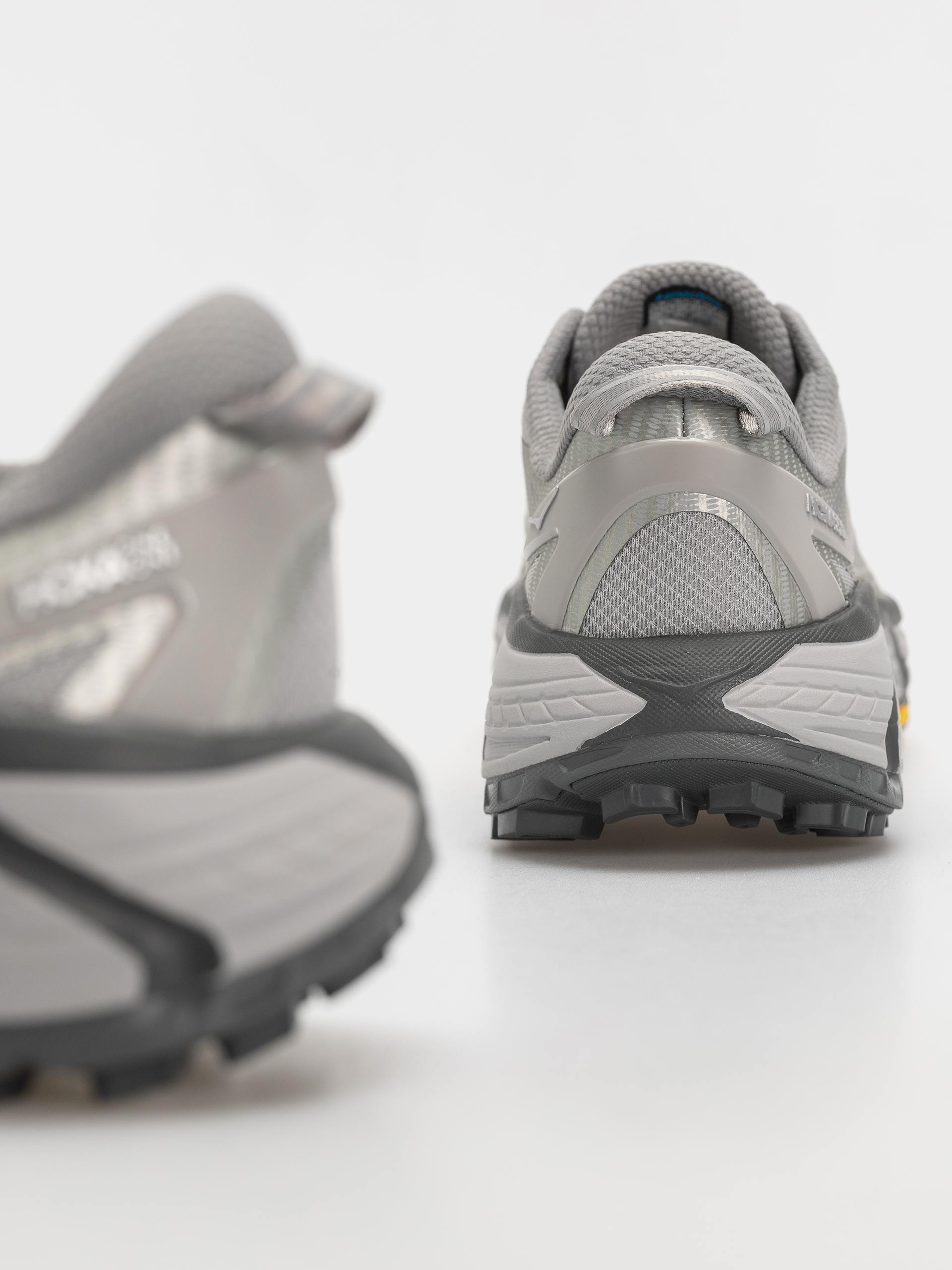 Hoka Shoes Mafate Speed 2 (stellar grey/outer orbit)