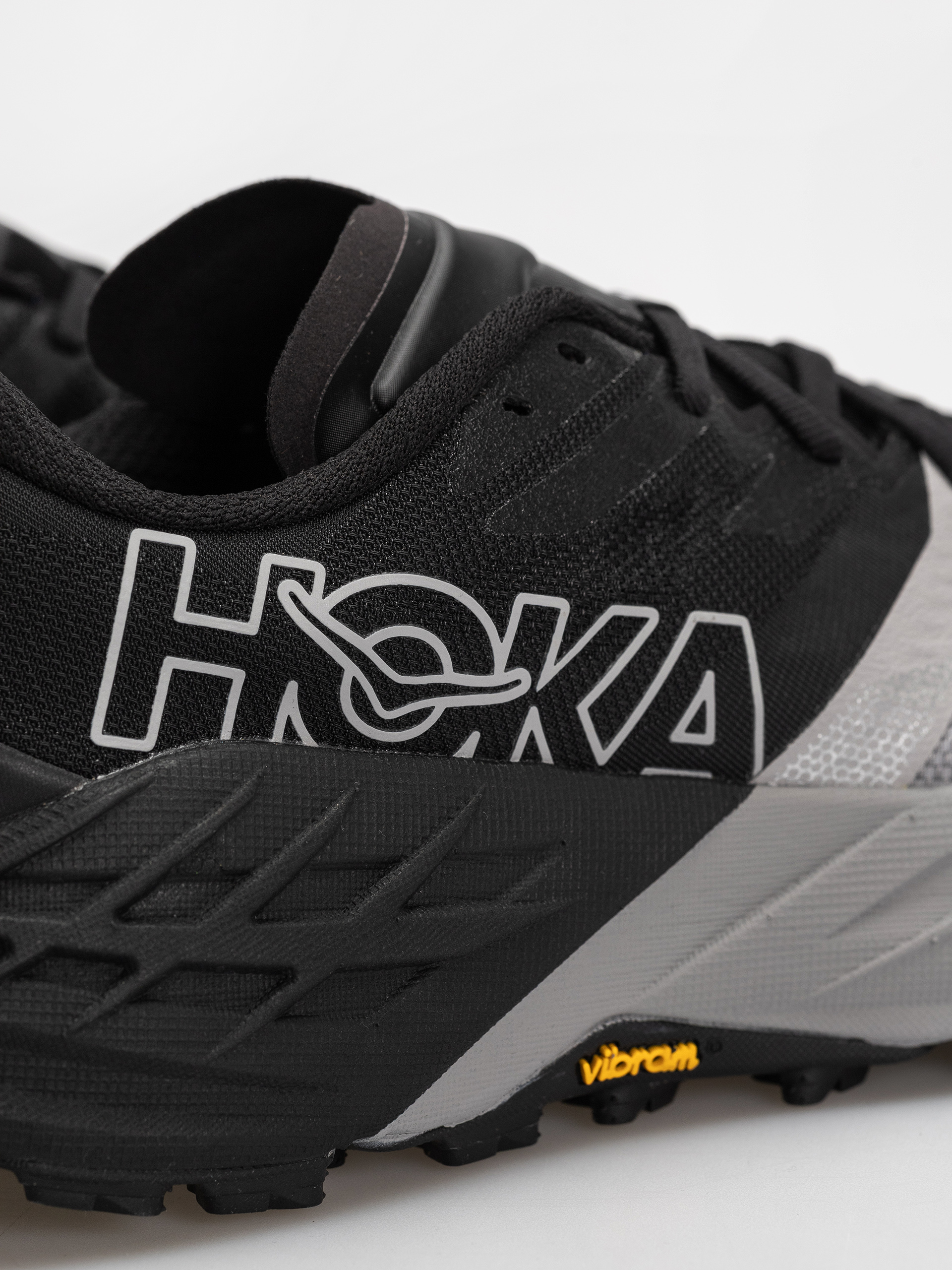 Hoka Schuhe Speedgoat 7 (black/stellar grey)
