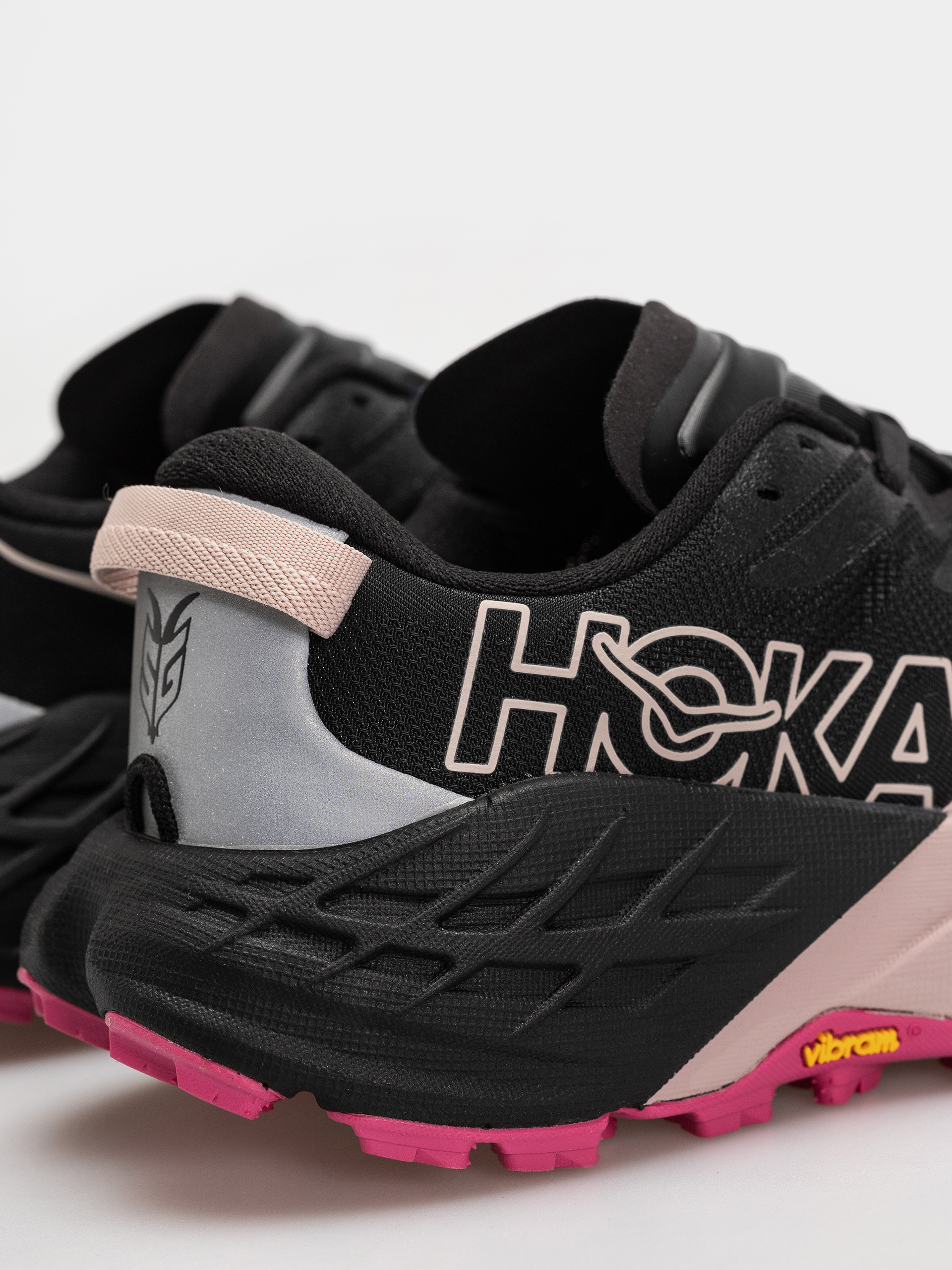 Hoka Schuhe Speedgoat 7 Wmn (black/pink opal)
