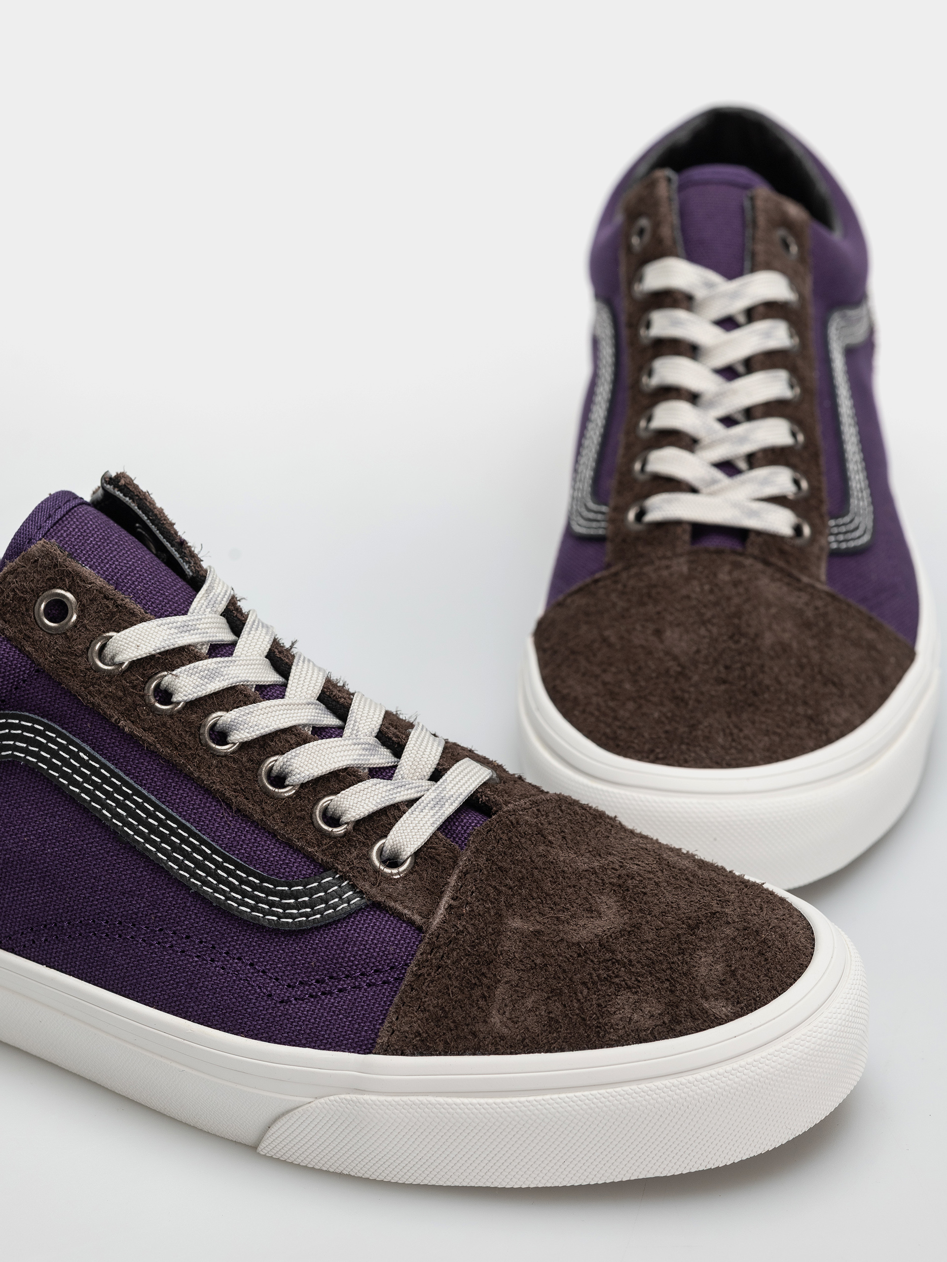 Vans Old Skool Shoes (brown/purple)