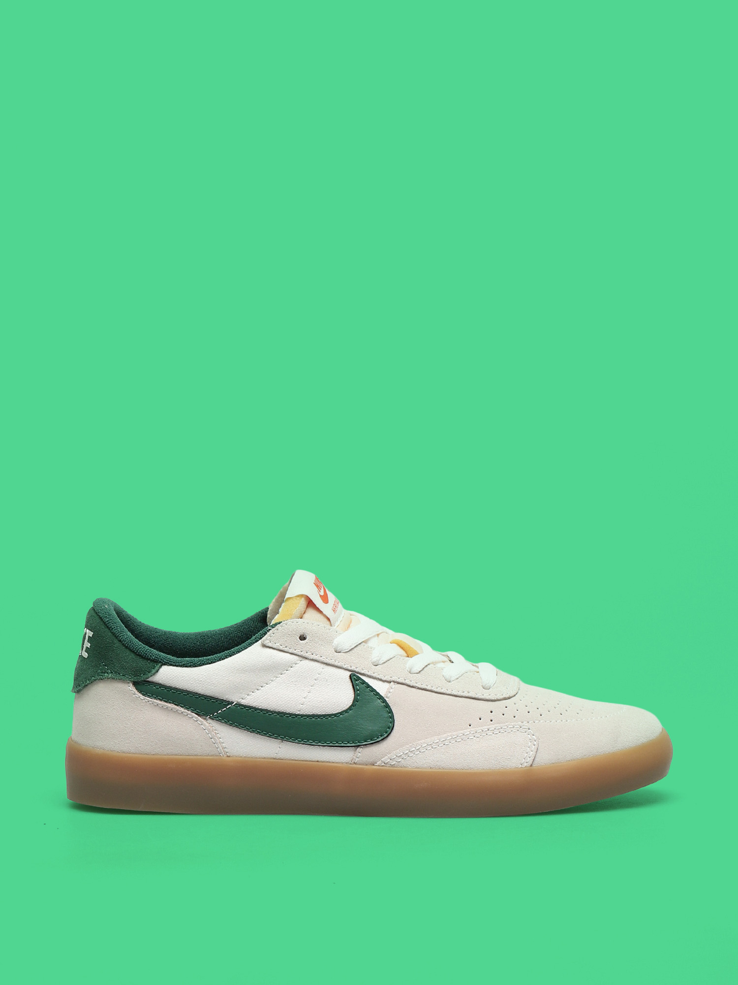 Nike SB Heritage Vulc Shoes (sail/gorge green sail safety orange)
